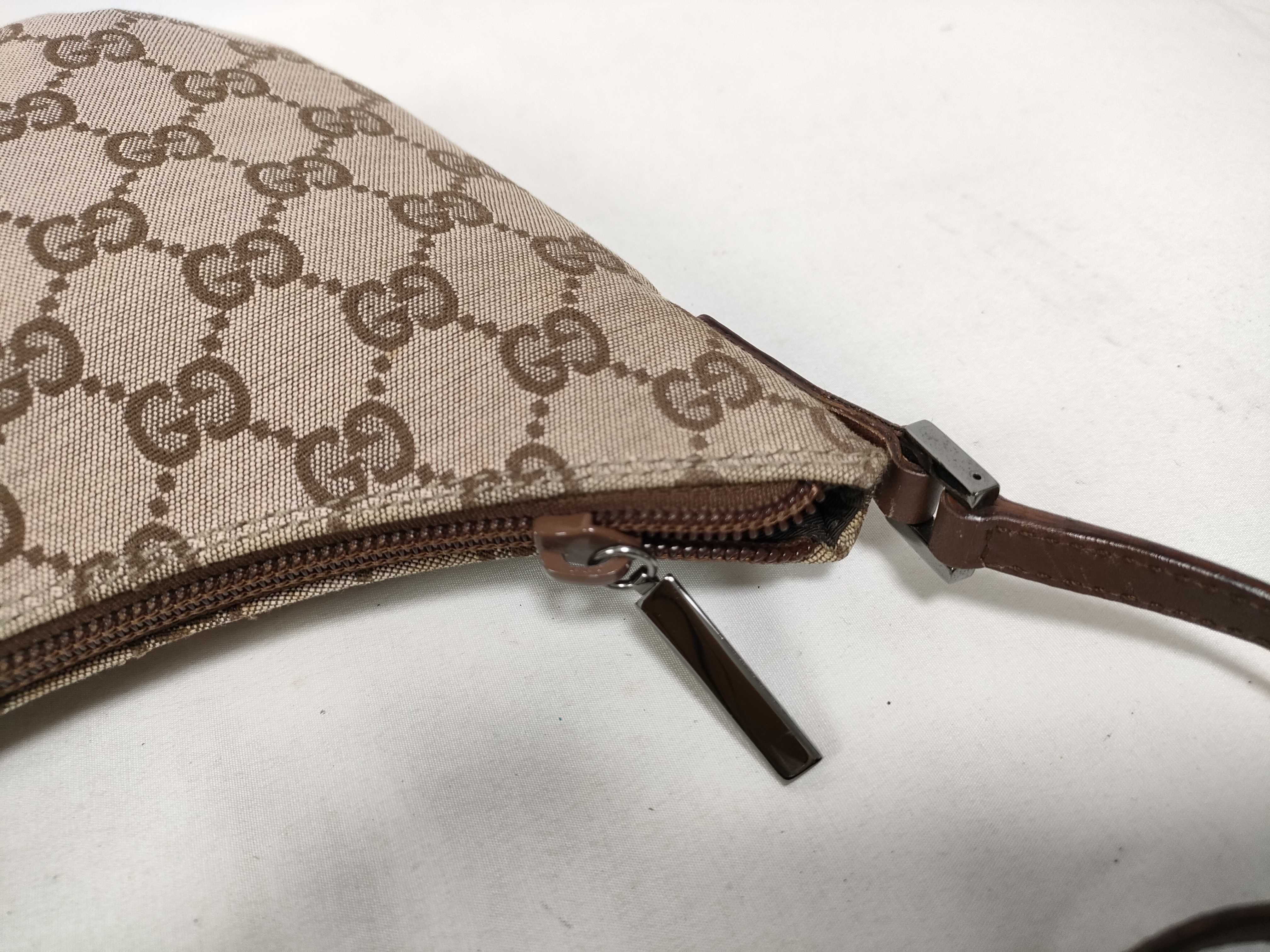 One-Shoulder GG Canvas Accessory Pouch 005 0813 Pouch — view 10