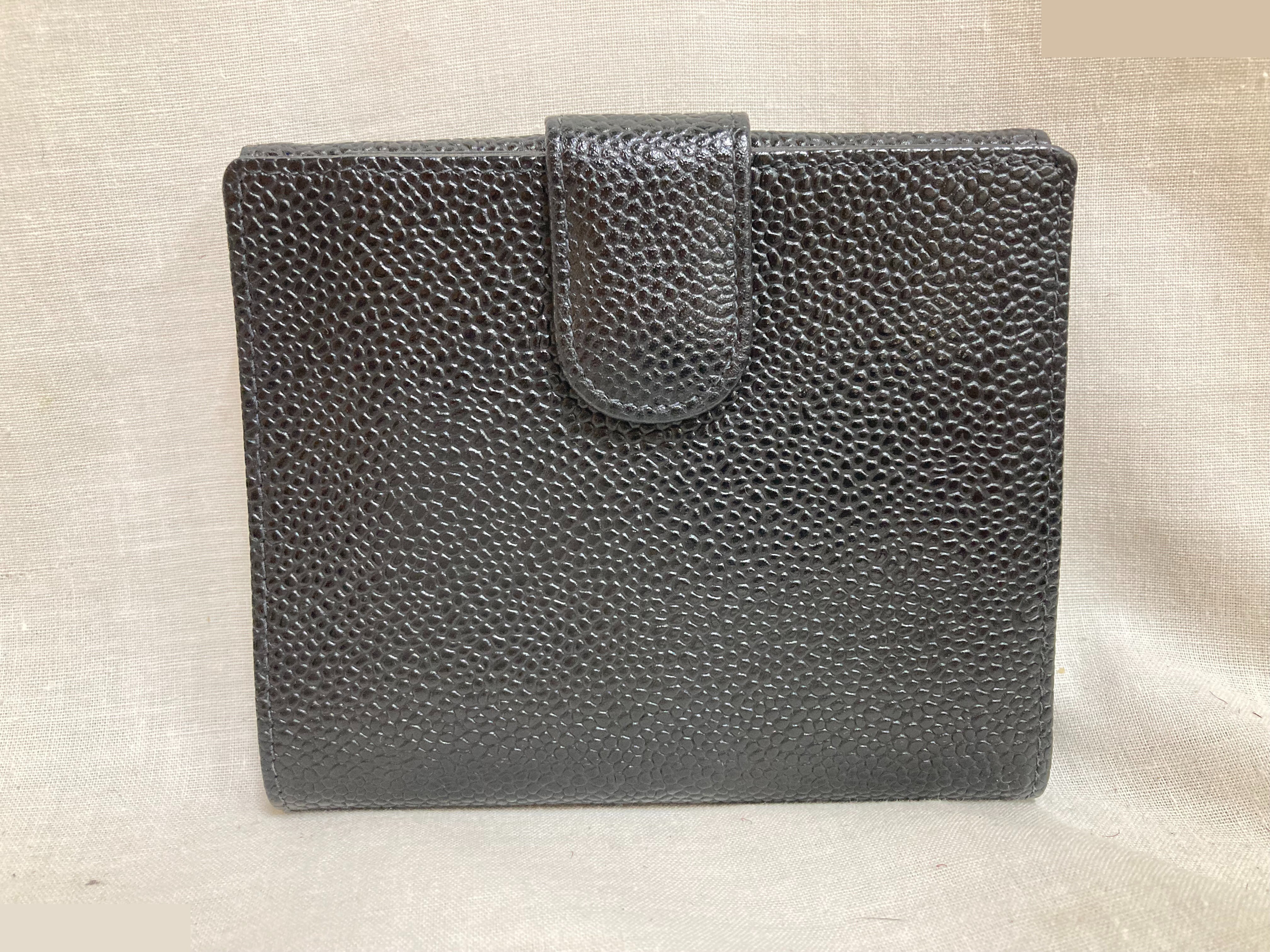 Caviar skin (bags) and wallets — view 3