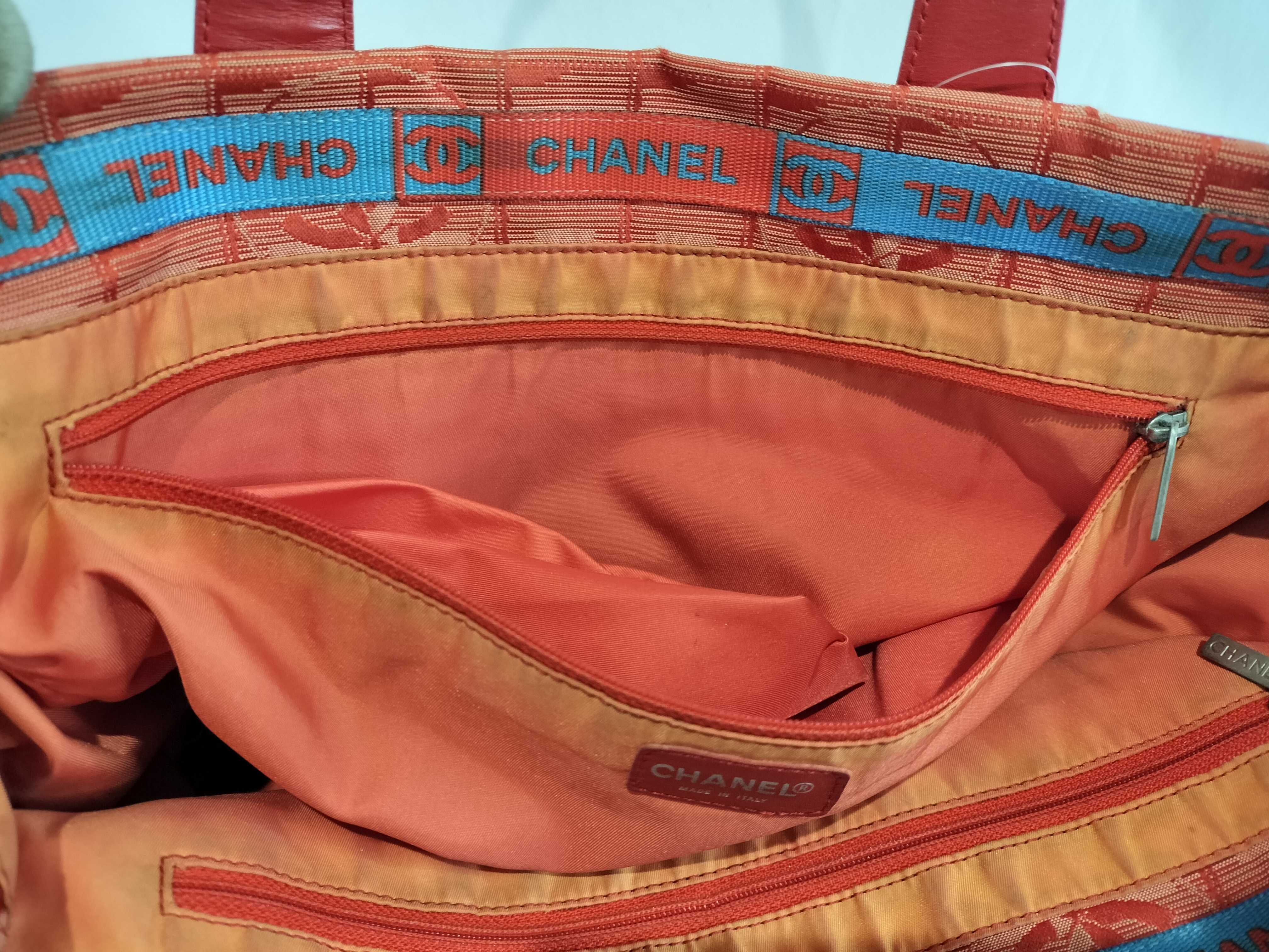 New Travel Line Tote Bag — view 9