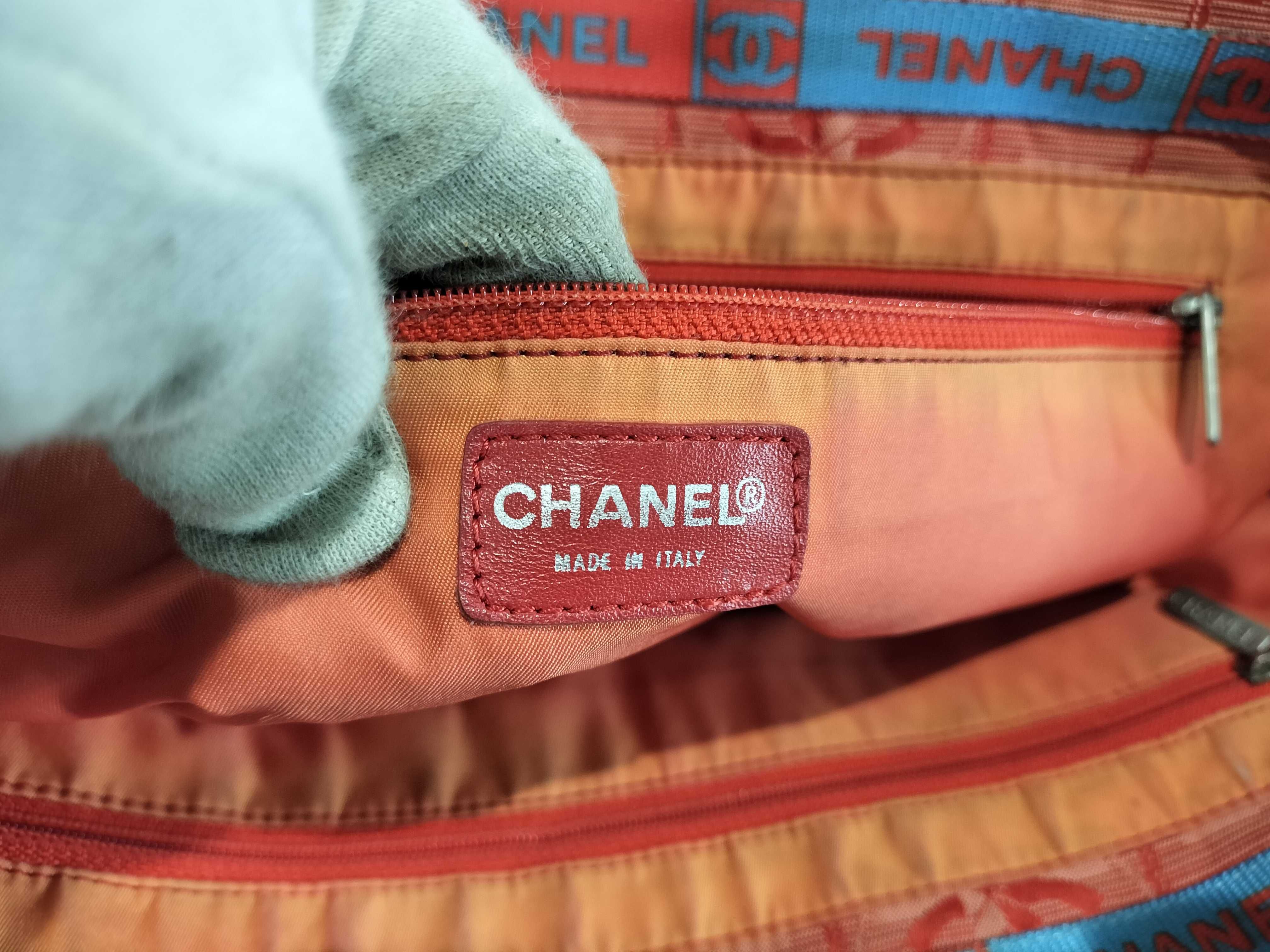 New Travel Line Tote Bag — view 10