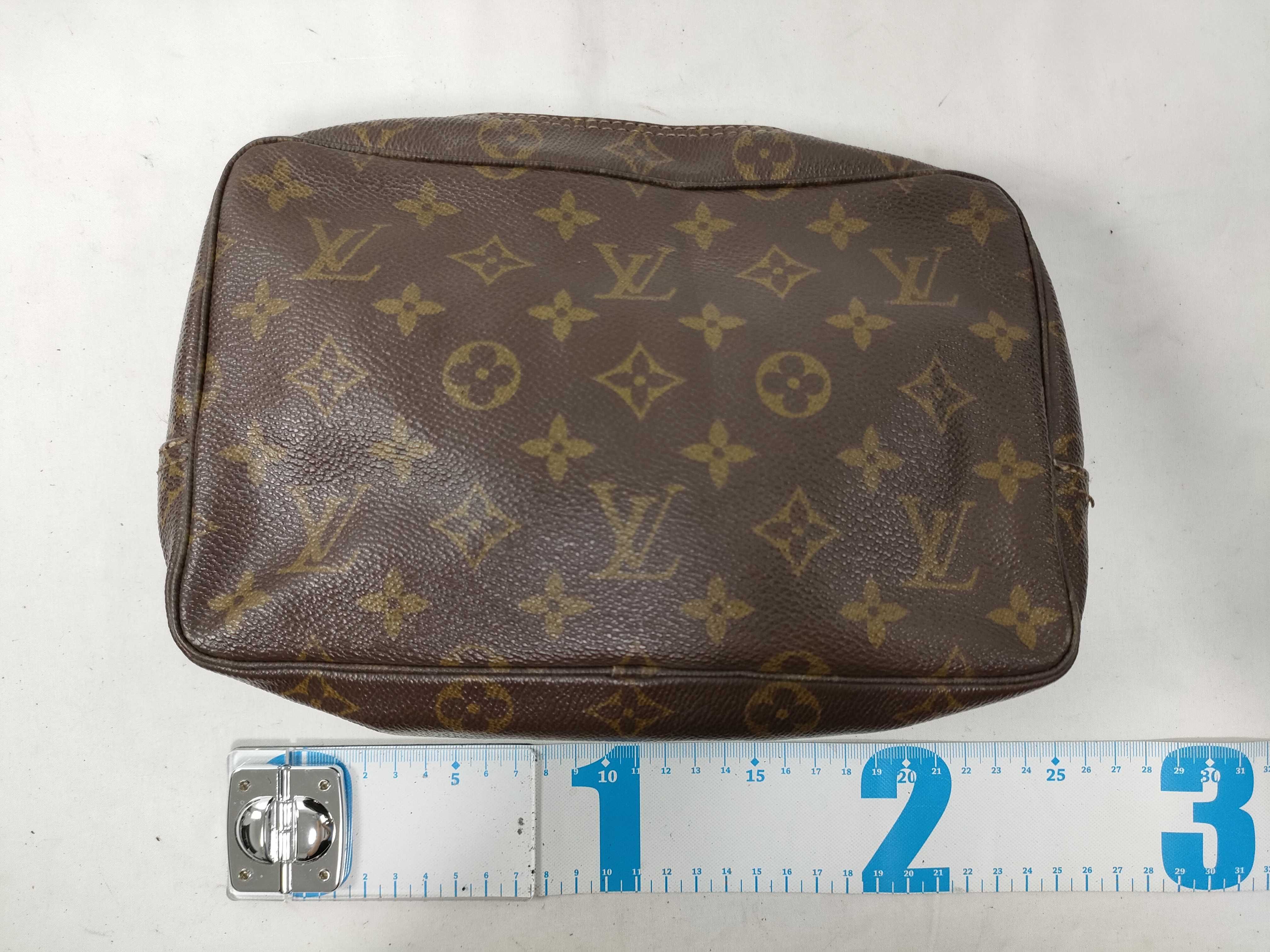 Monogram Louis Vuitton Monogram Trousse Toilette 23 M47524 832 Second Bag — view 2
