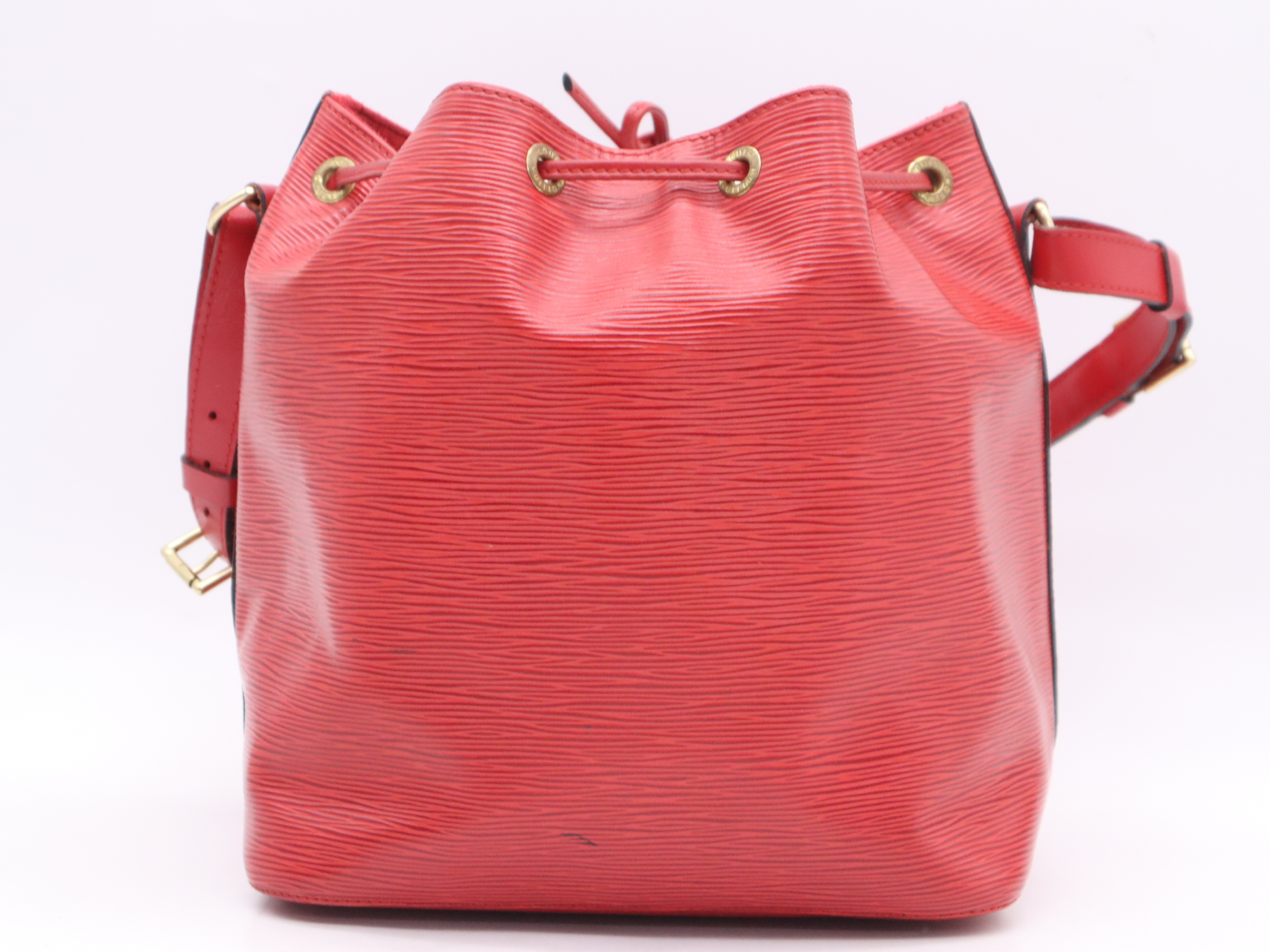 M44107 Epi Petit Noe Castilian Red Shoulder Bag — view 2