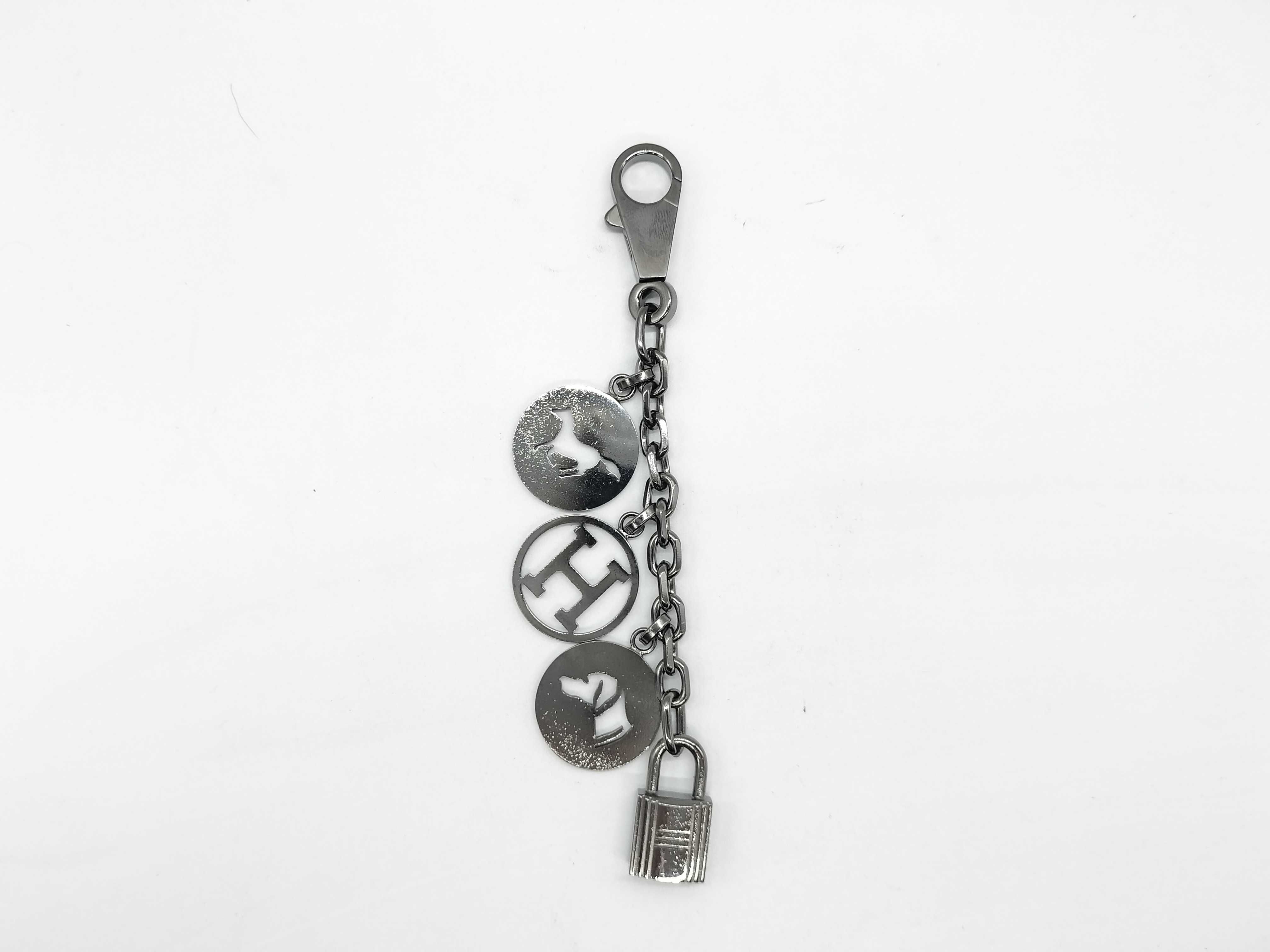 Amulet 4 Bull Rock Cadena Horse H Dog Charm — view 3