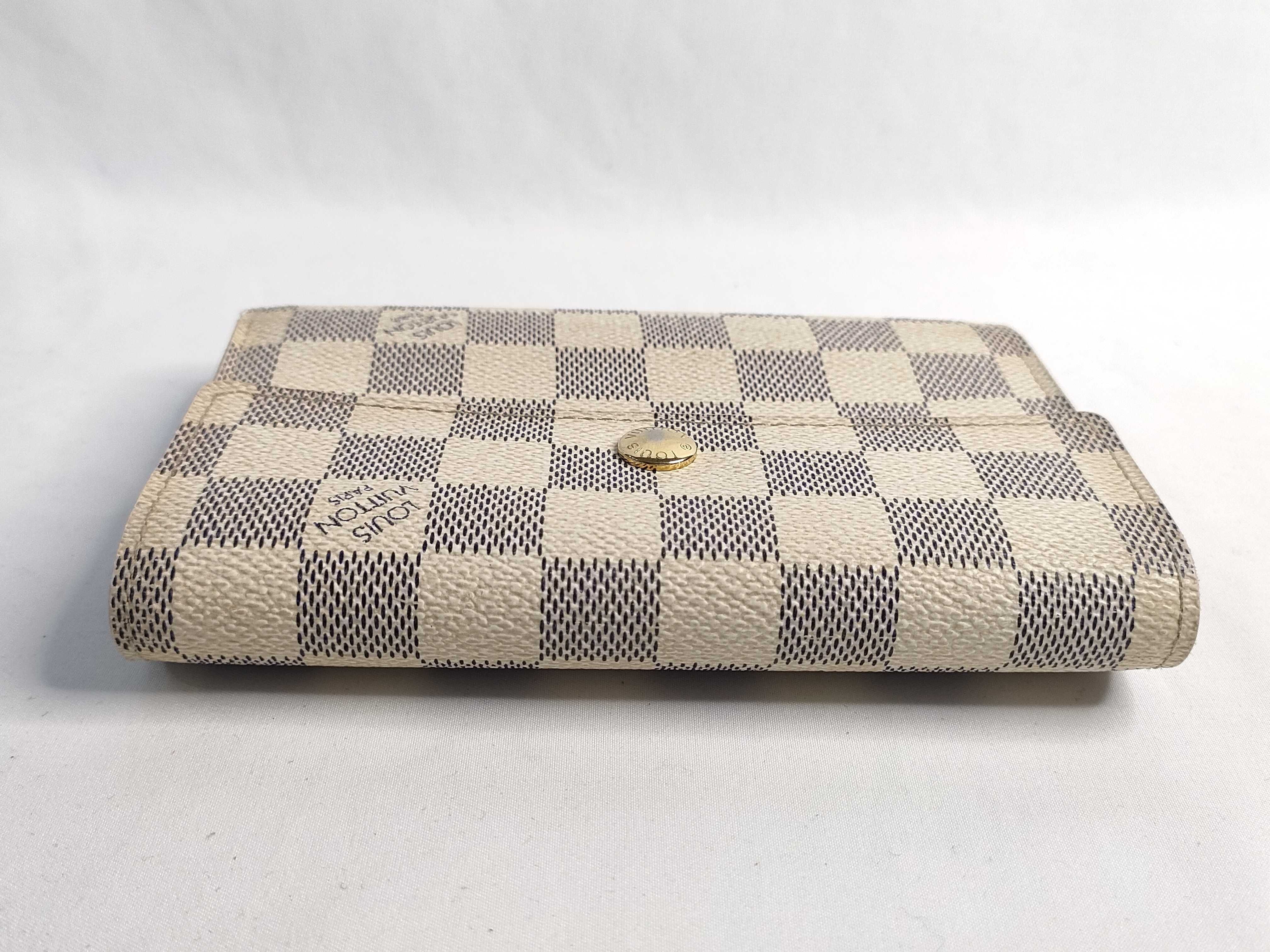 Damier Azur Louis Vuitton Damier Wallet — view 6