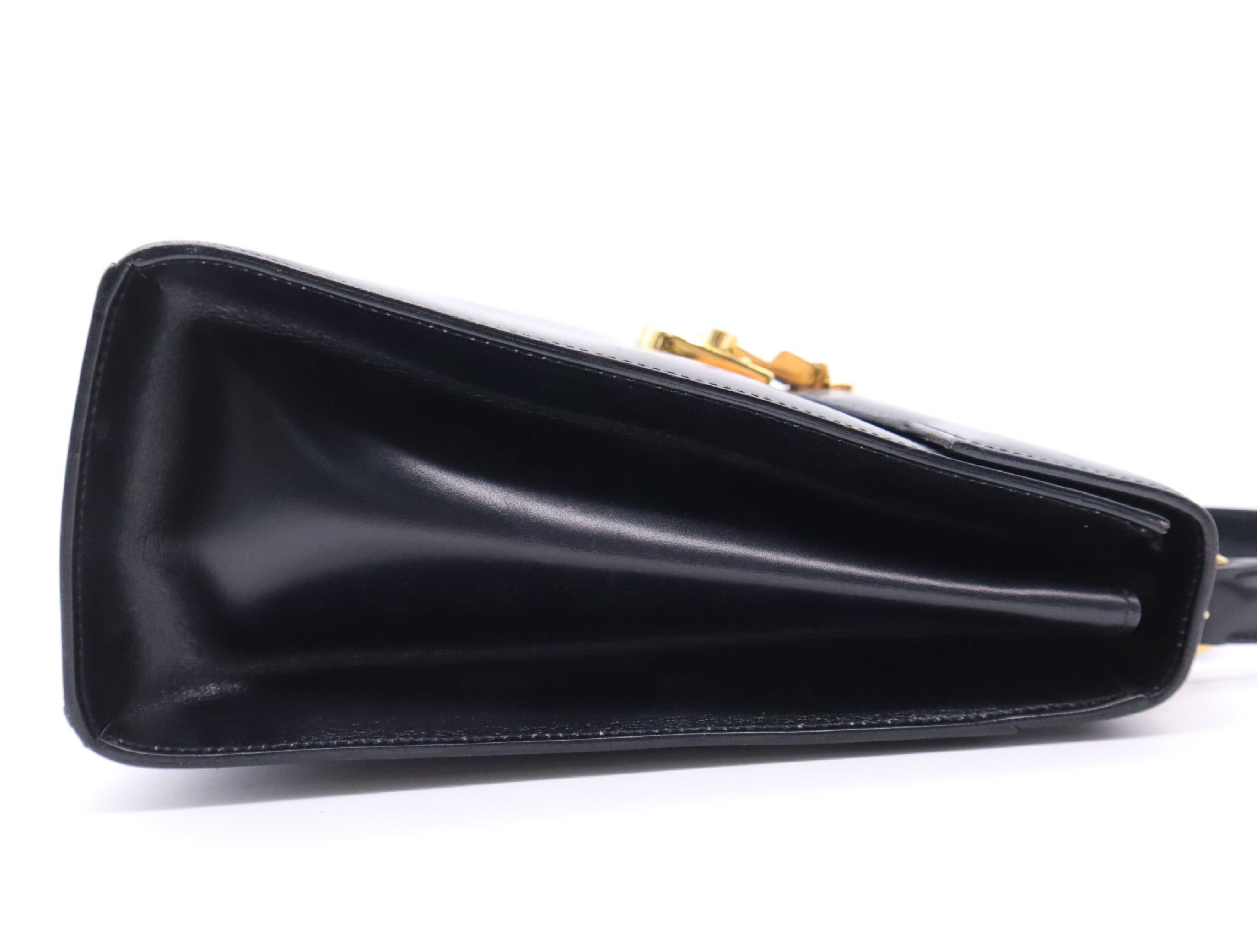 000.26.0258 Leather Lady Lock Handbag, Black with Gold Hardware, Includes Clochette and 2 Keys. — view 5