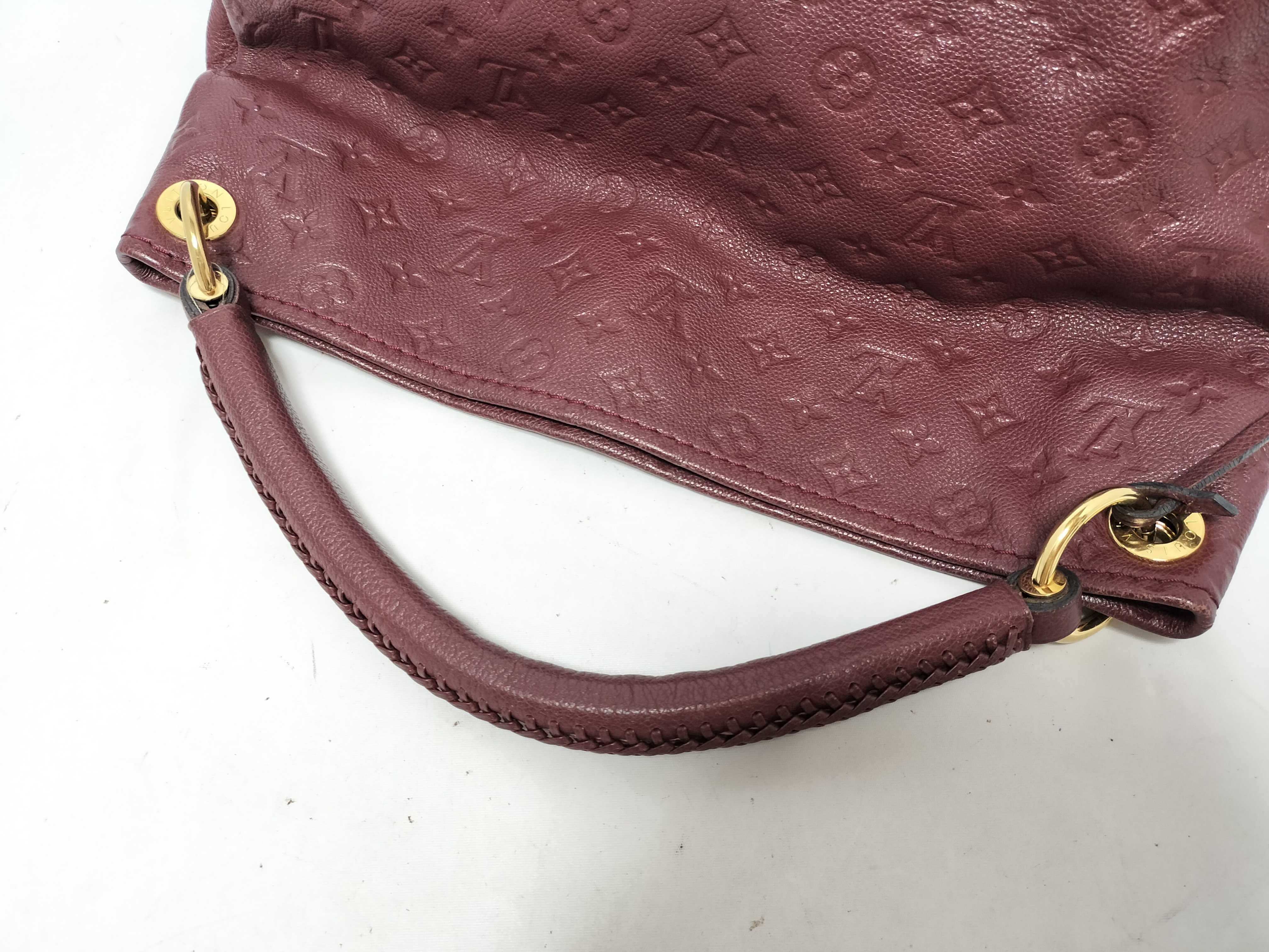 Monogram Empreinte PH - Monogram Empreinte Leather Artsy Shoulder Bag Red Handbag — view 3