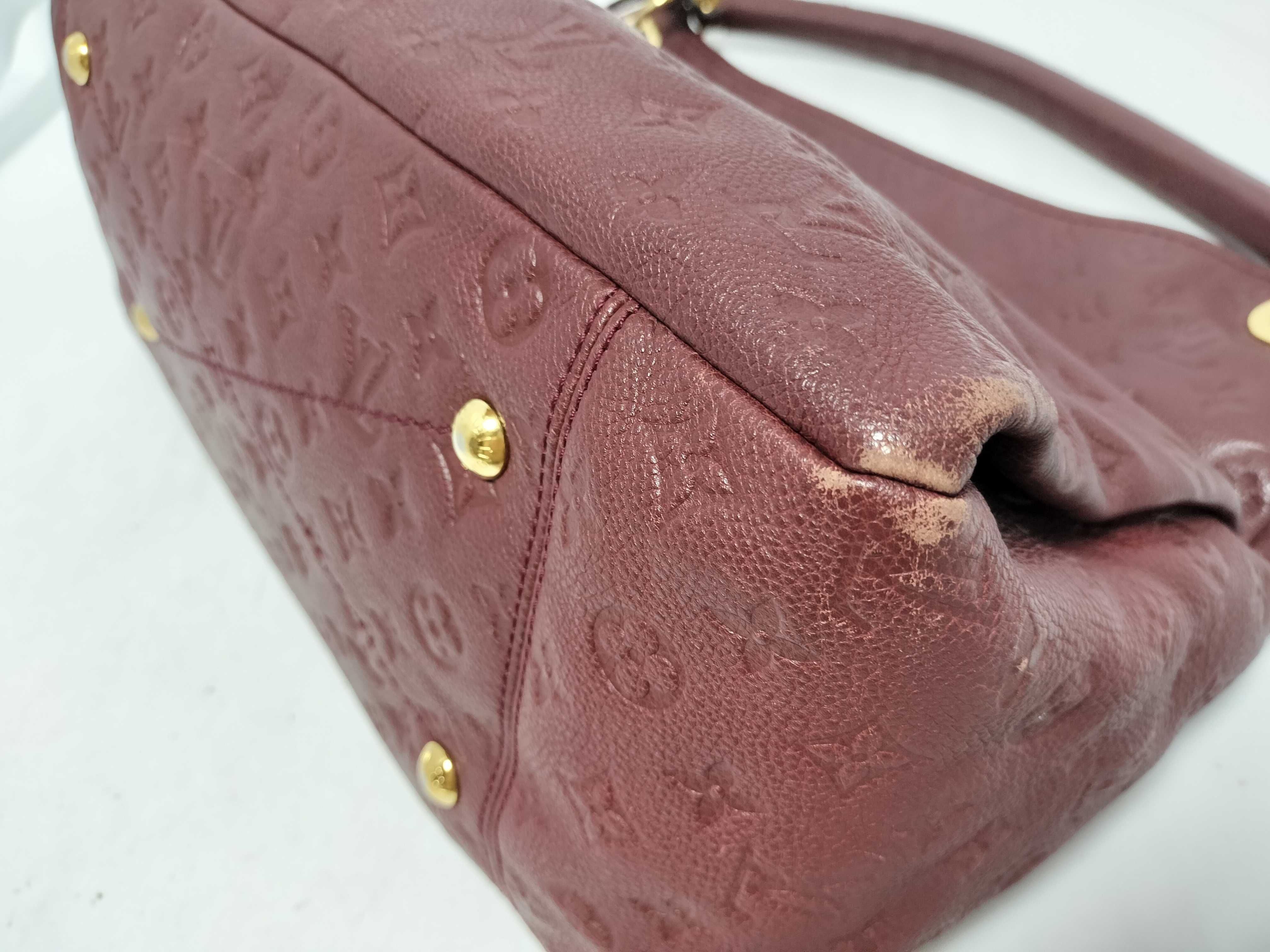 Monogram Empreinte PH - Monogram Empreinte Leather Artsy Shoulder Bag Red Handbag — view 7