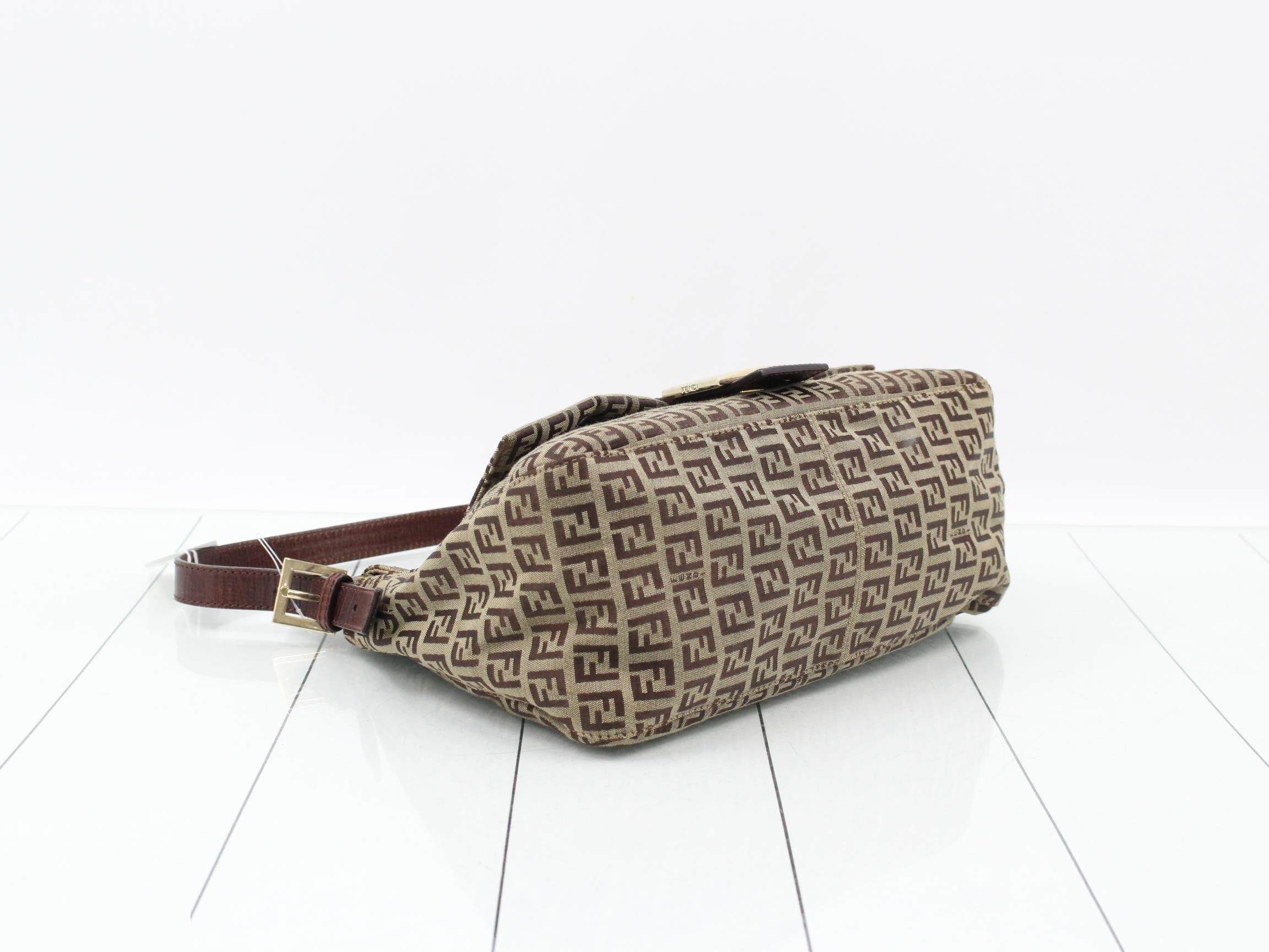 One-shoulder bag — view 5