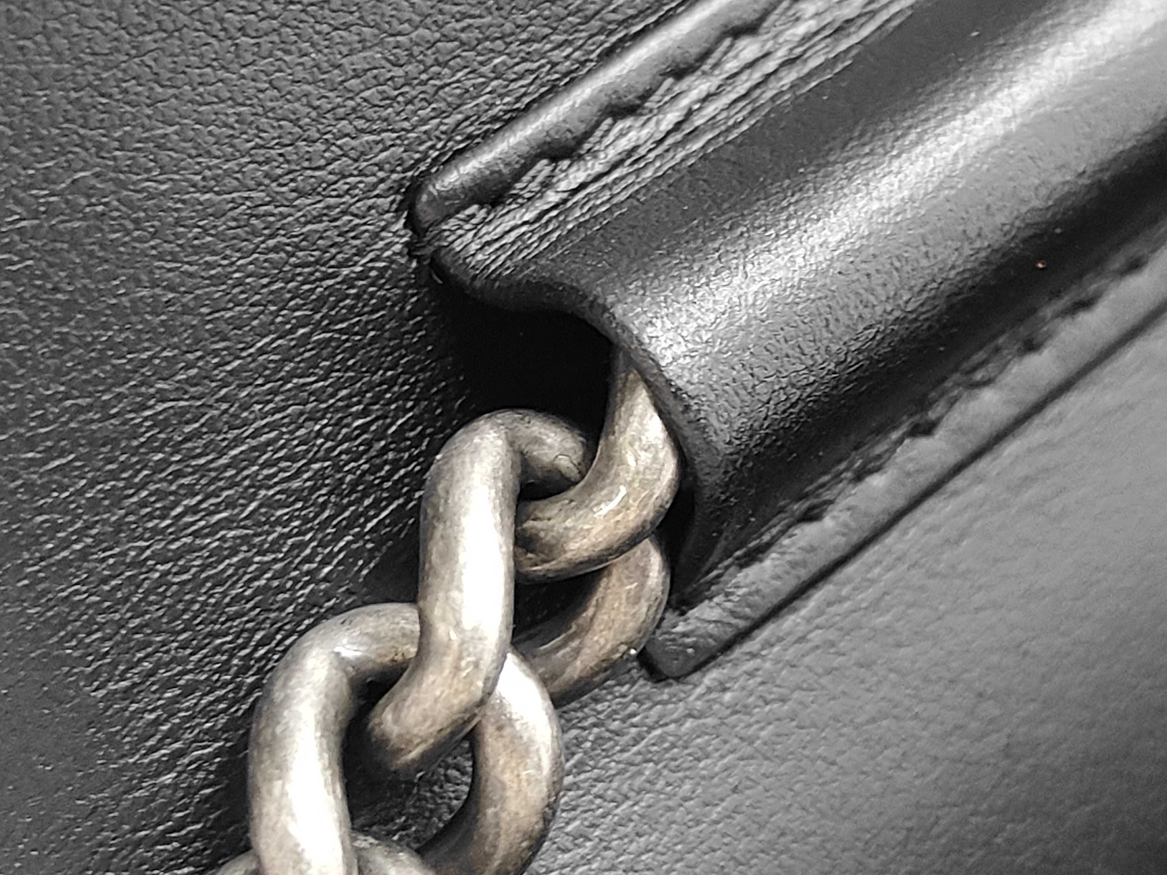 LeboyWoc Chain Bag Shoulder Bag — view 9