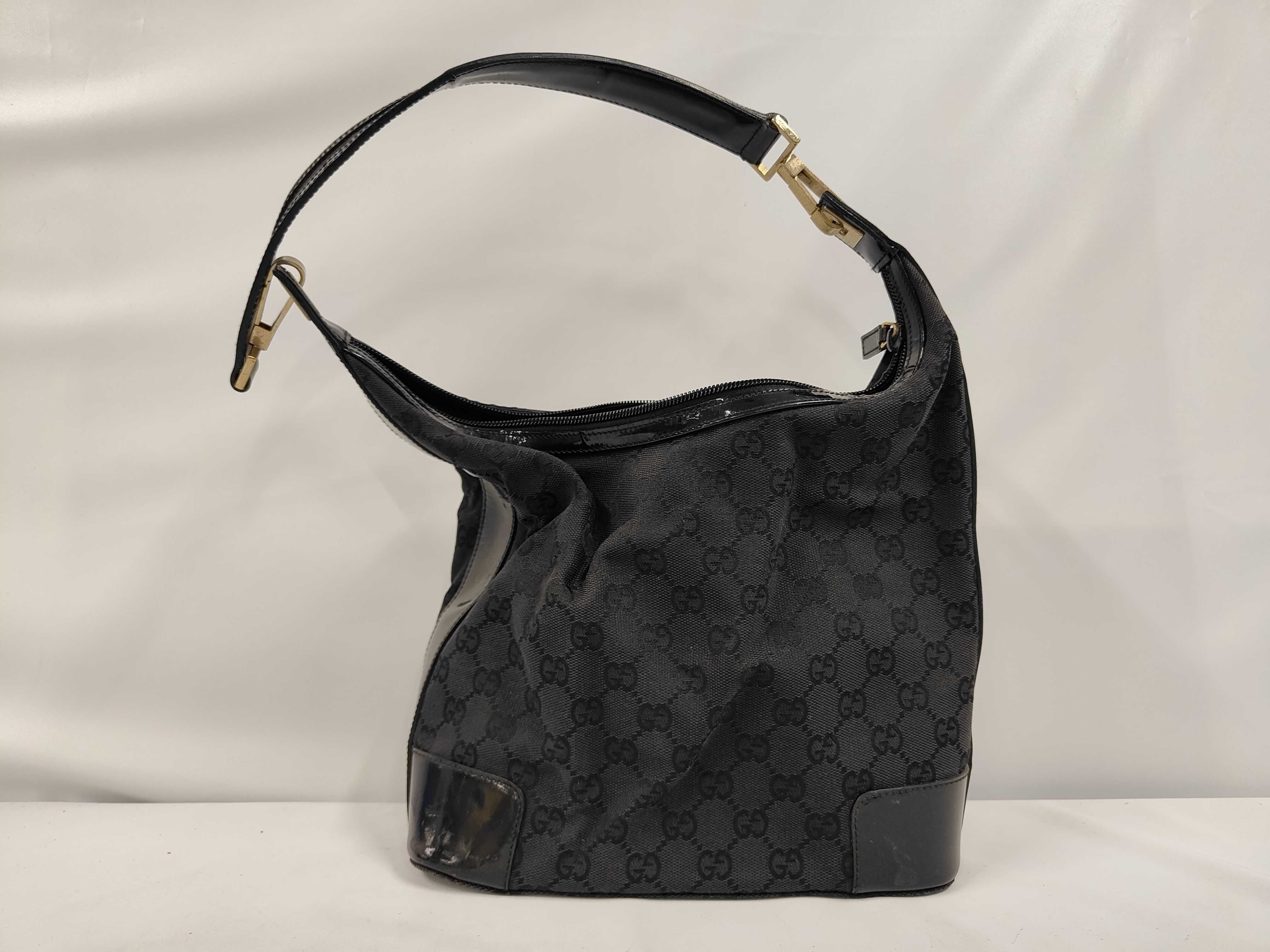 GG Canvas One-Shoulder Bag, Black Shoulder Bag