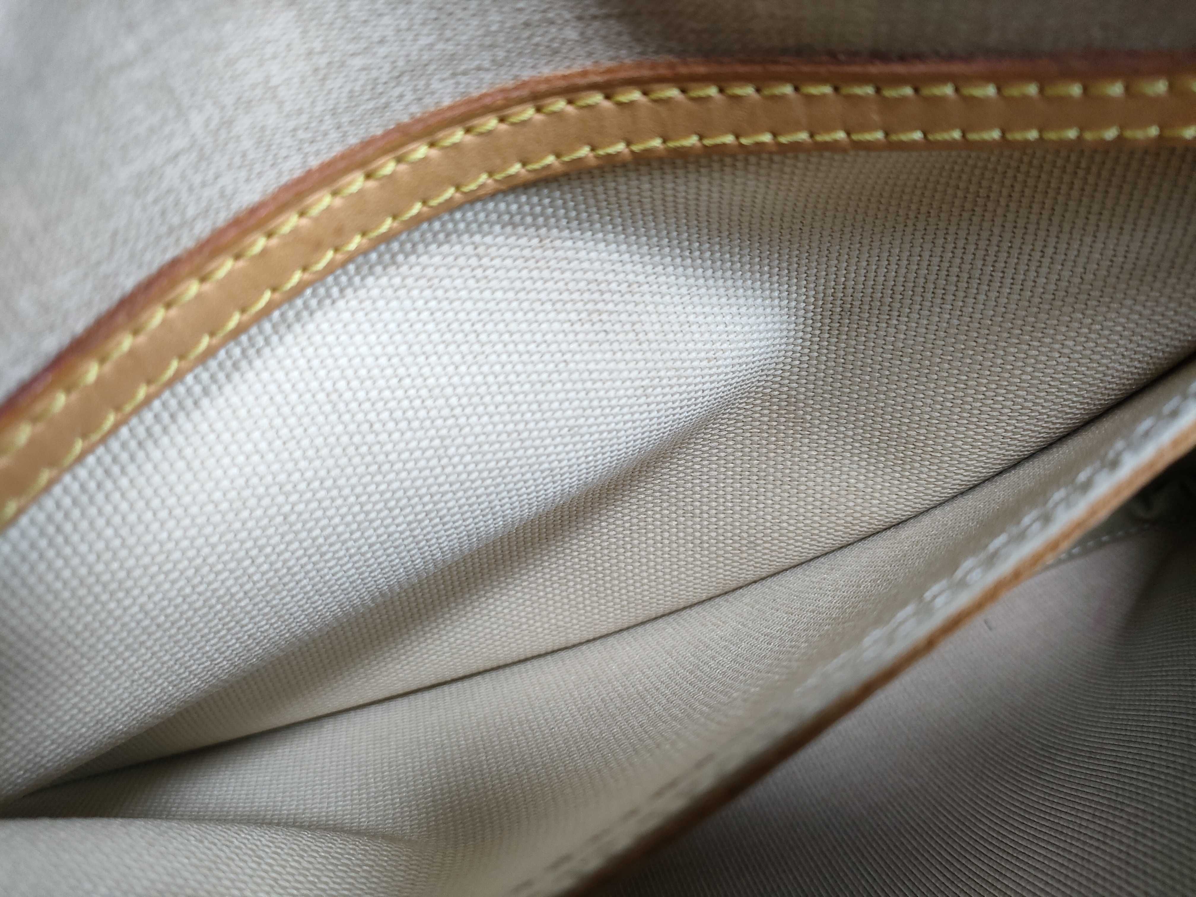 Monogram Reporter PM Shoulder Bag *Pen marks inside M45254 SP2068 Shoulder Bag — view 12