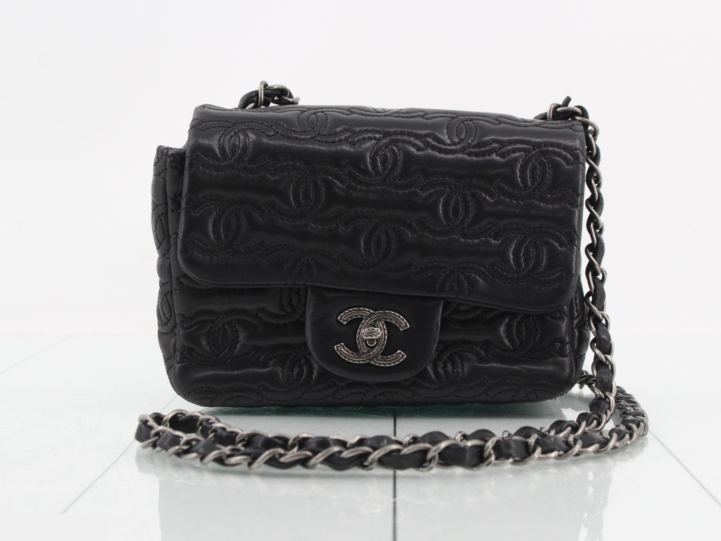 Embossed Square Mini Matelassé Chain Shoulder Bag
