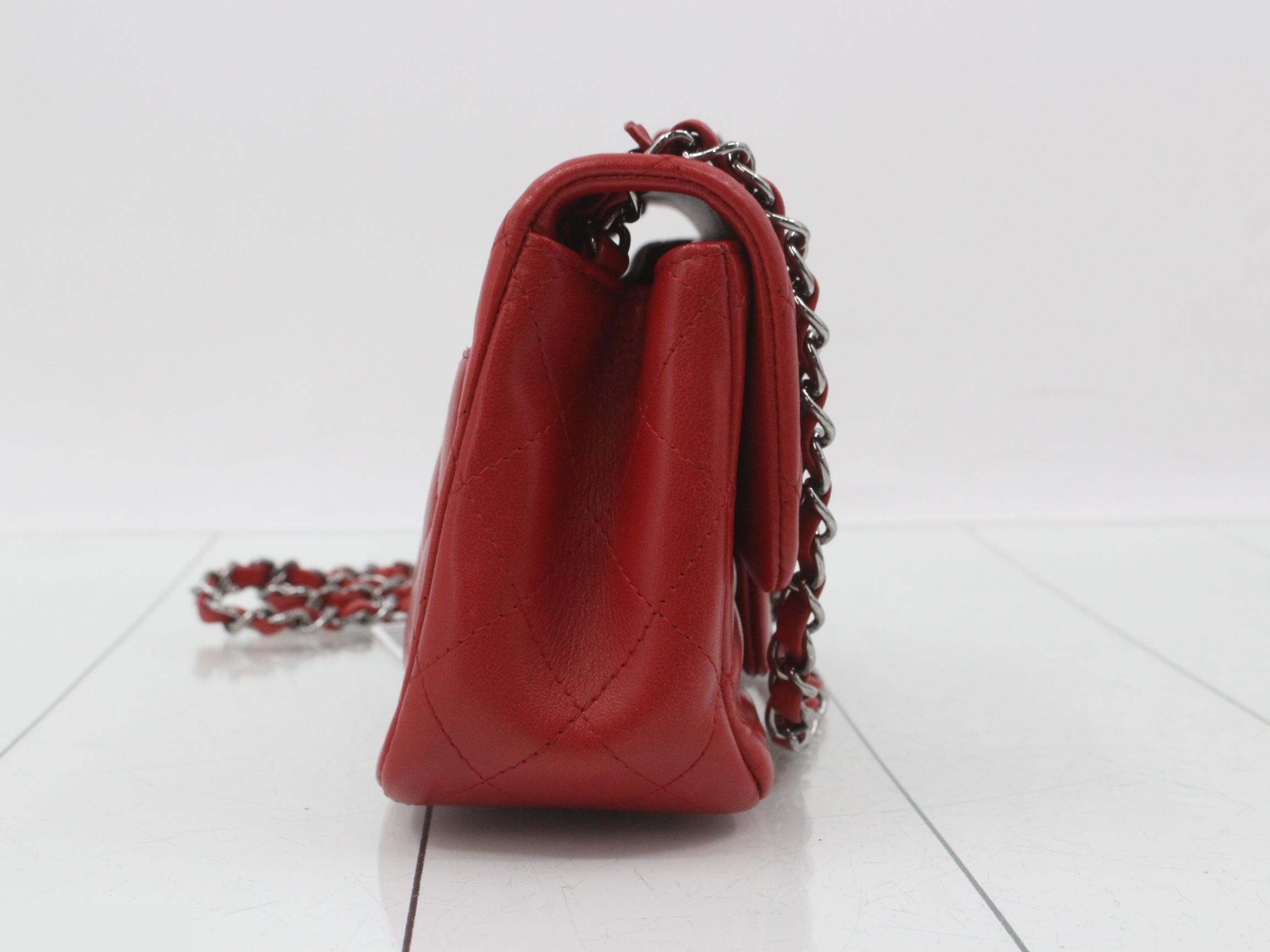 Matelassé Lambskin Chain Shoulder Bag, W16, Red — view 4