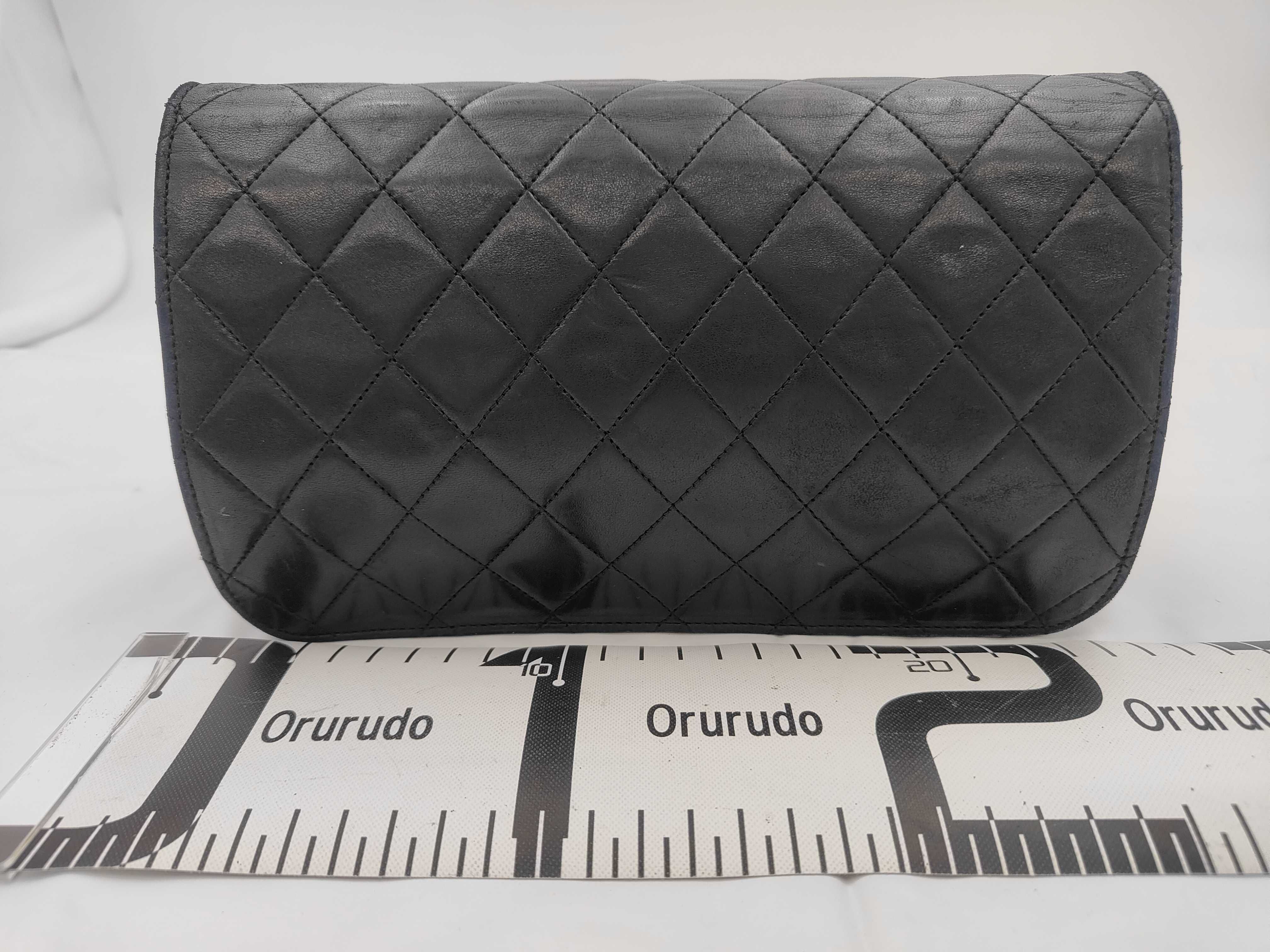 Matelassé Push Black Shoulder Bag — view 2