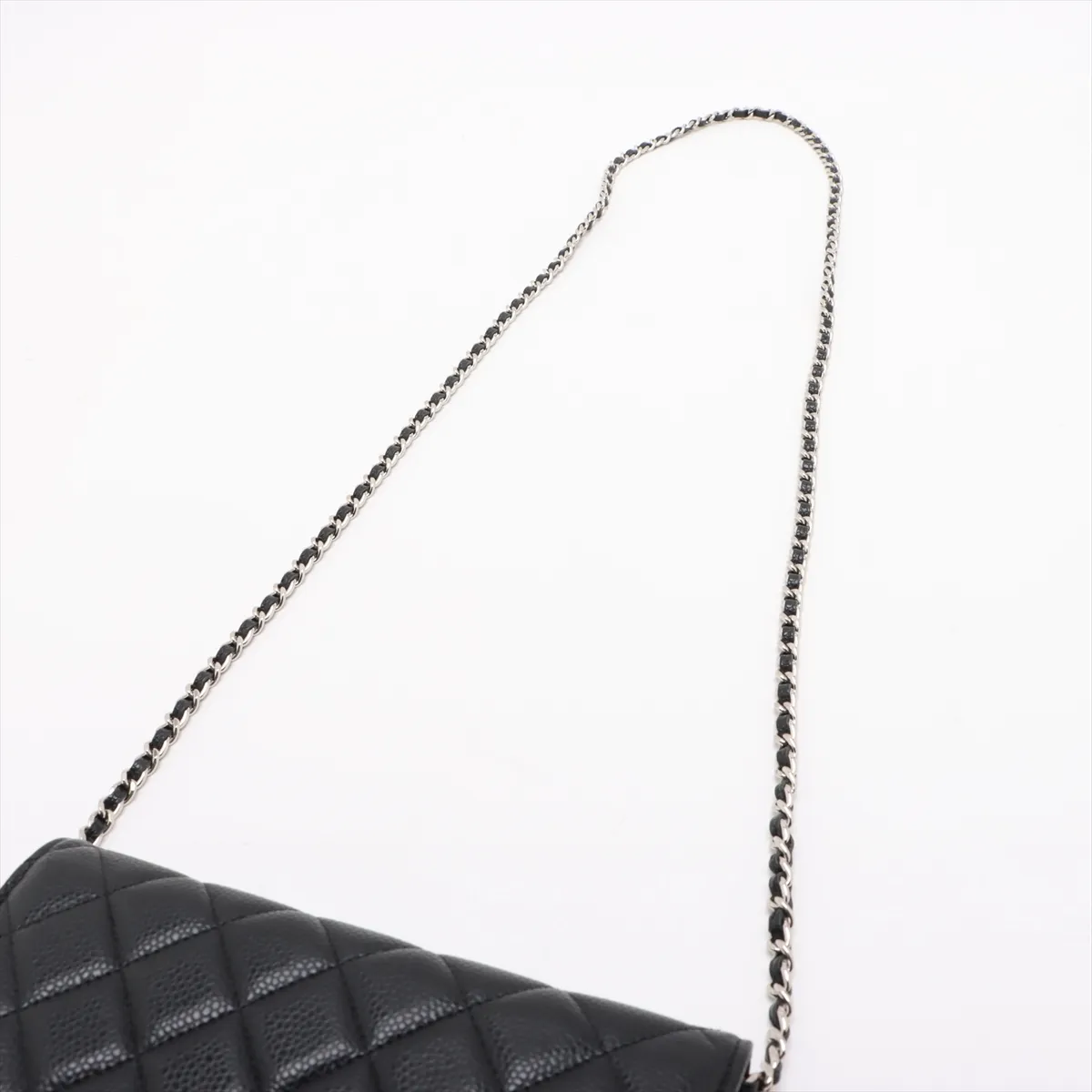Matelasse caviar skin chain wallet black silver hardware UU50XEJK random plate — view 5