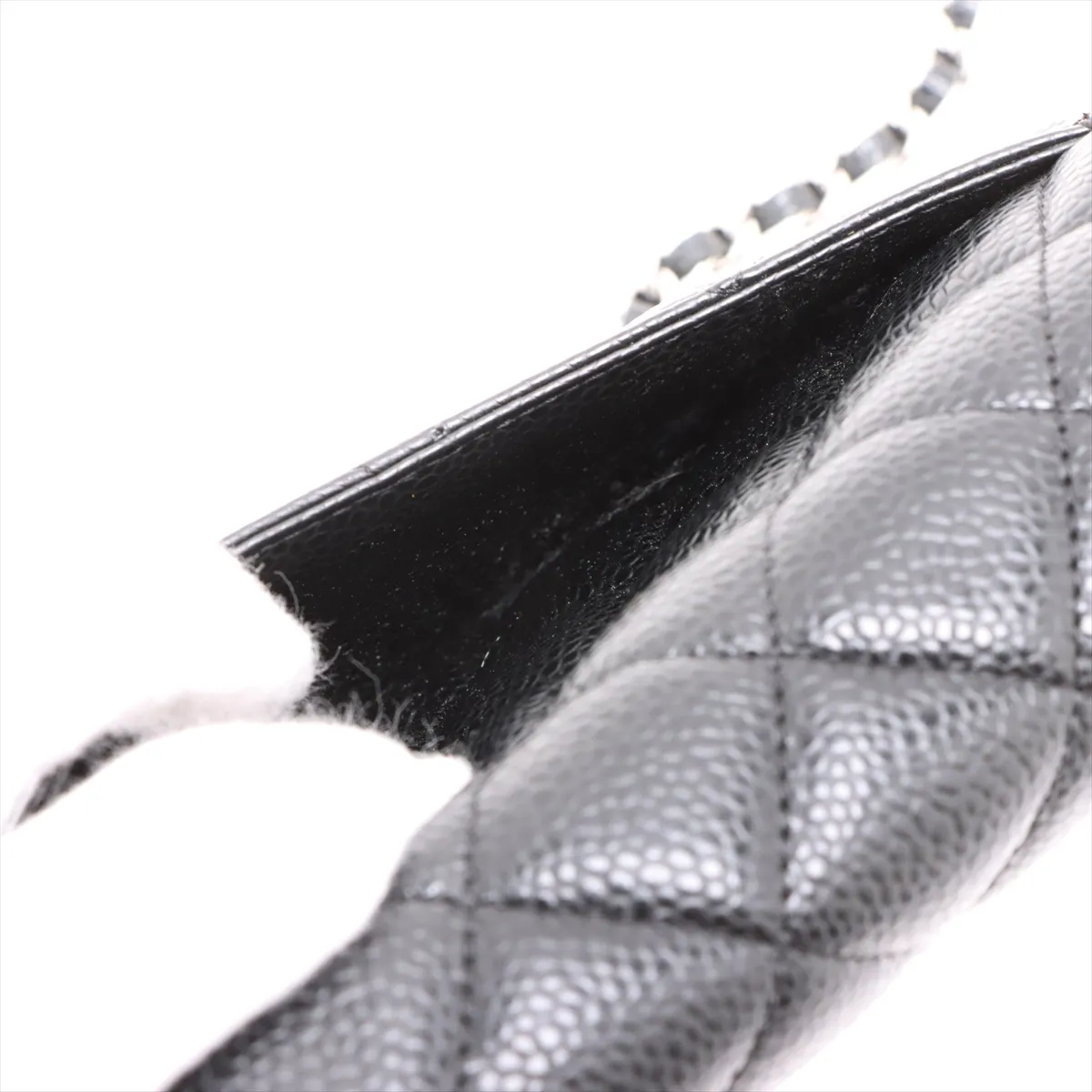 Matelasse caviar skin chain wallet black silver hardware UU50XEJK random plate — view 10