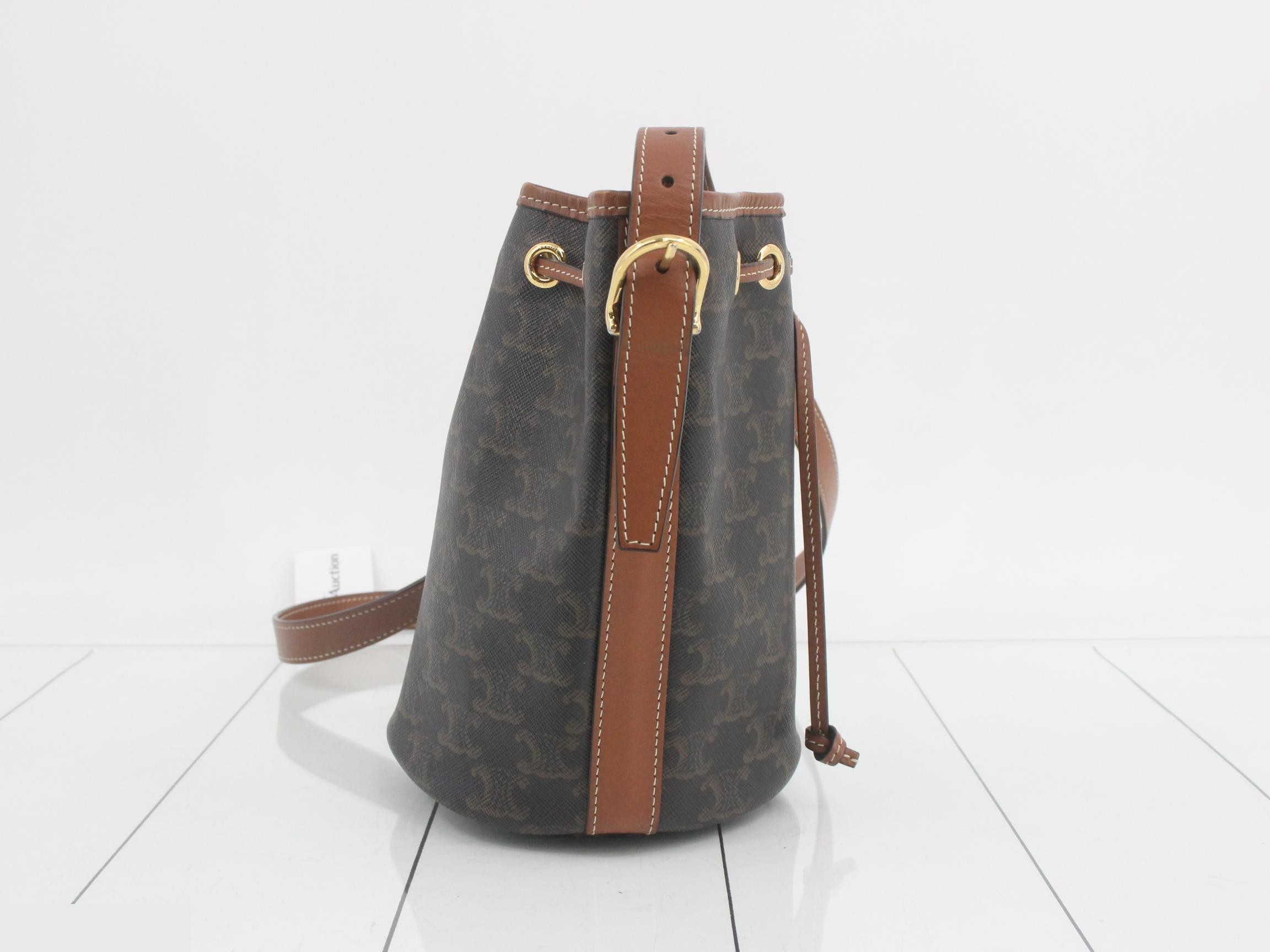 Triomphe Shoulder Bag — view 4