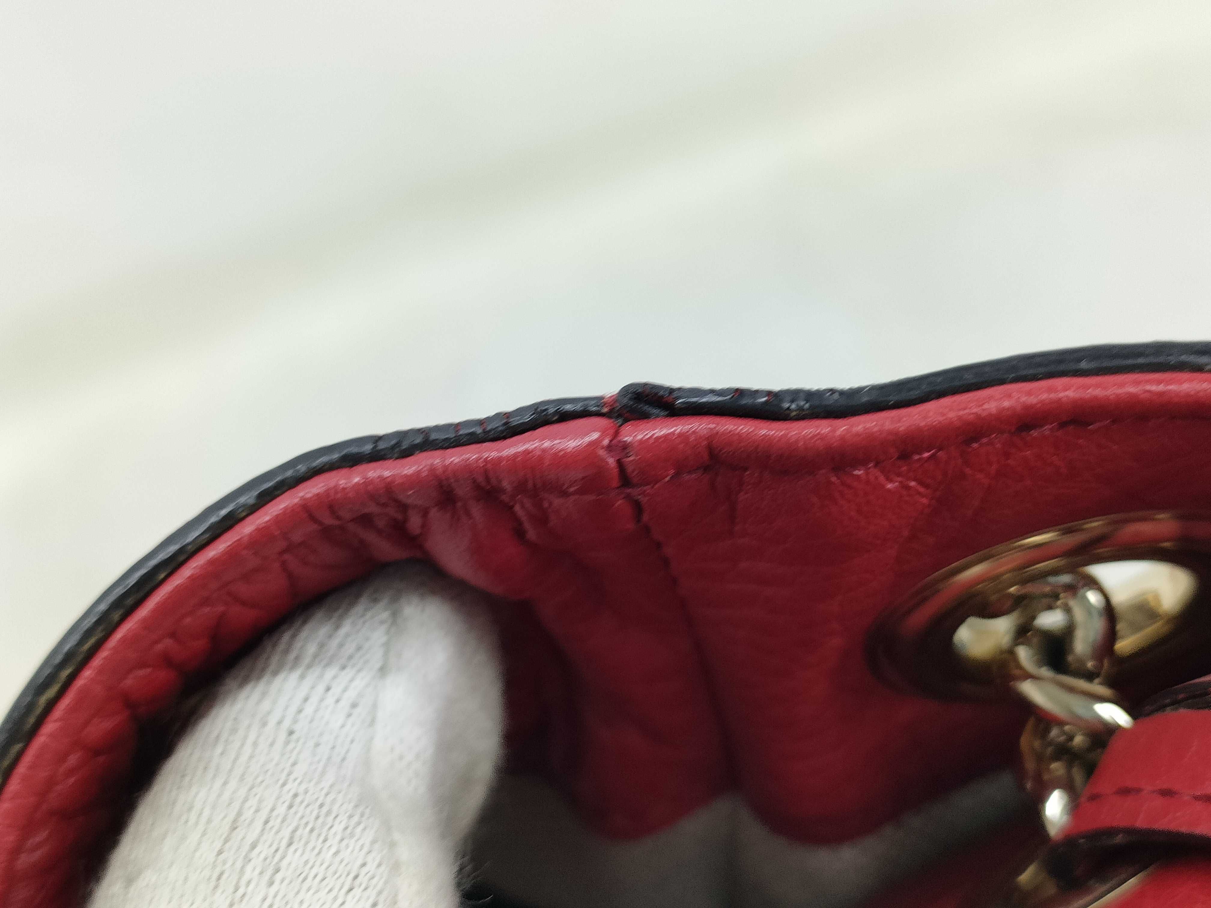 ID- Soho Leather Chain Tote Bag 308982 Handbag — view 13