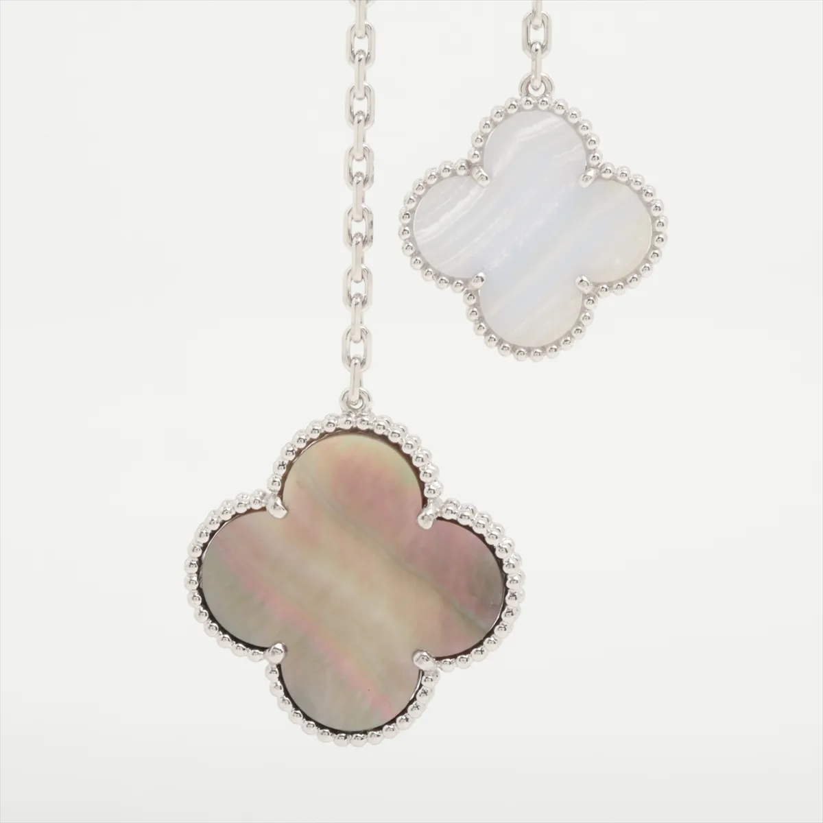 Magic Alhambra 6P Shell Chalcedony Necklace 750(WG) 27.9g JE093787 Small stone — view 2