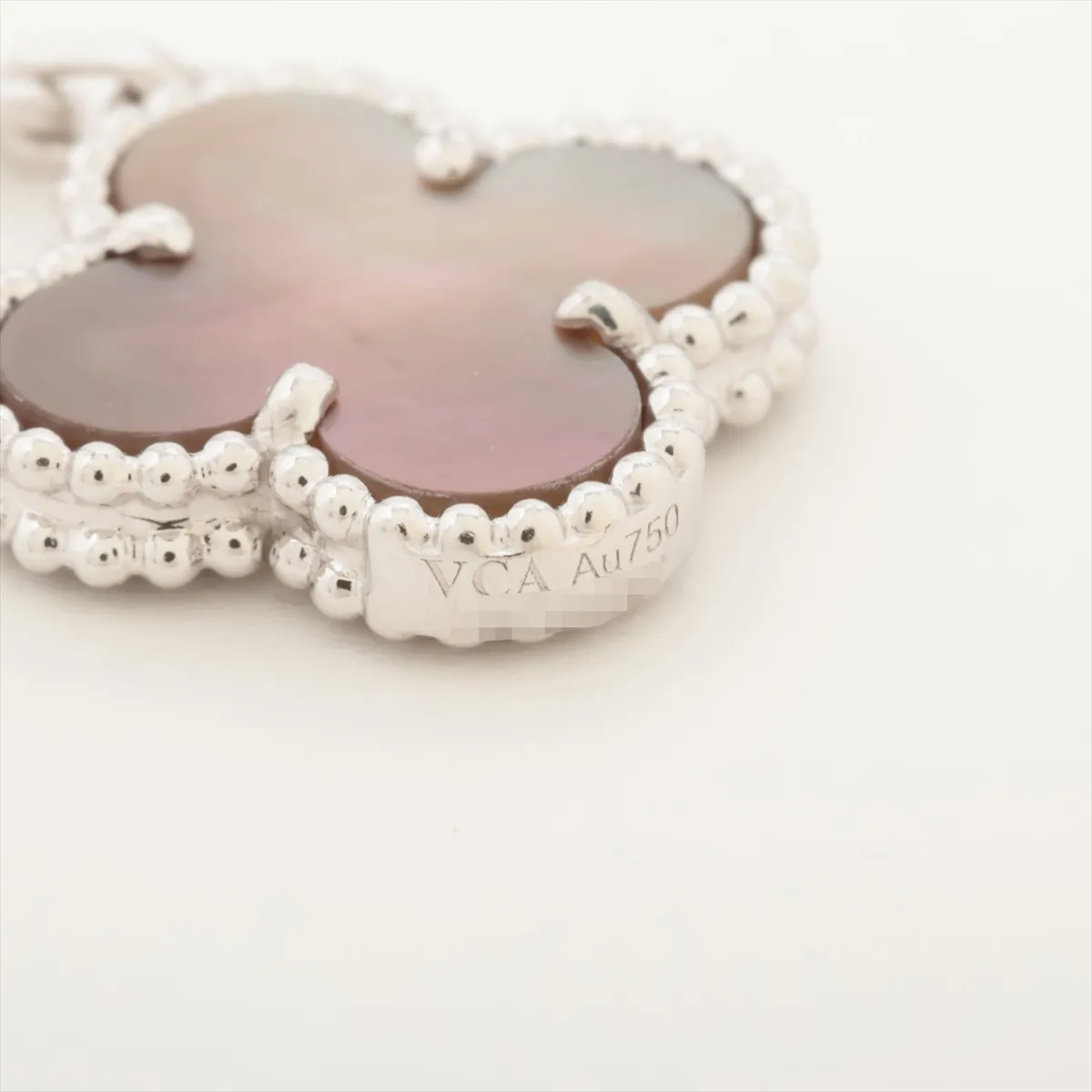 Magic Alhambra 6P Shell Chalcedony Necklace 750(WG) 27.9g JE093787 Small stone — view 5