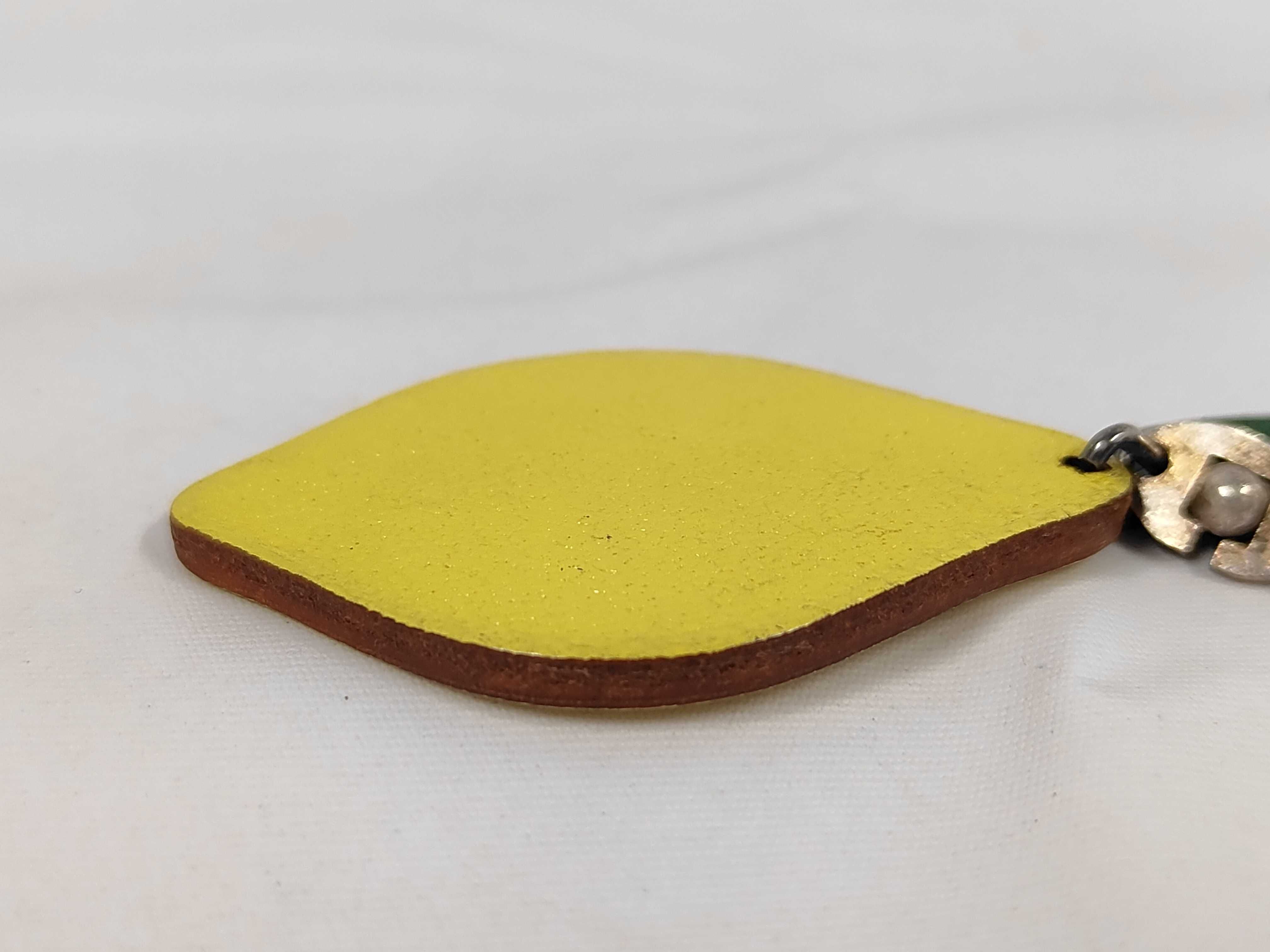 Lemon Motif Charm Keychain Key Case — view 3