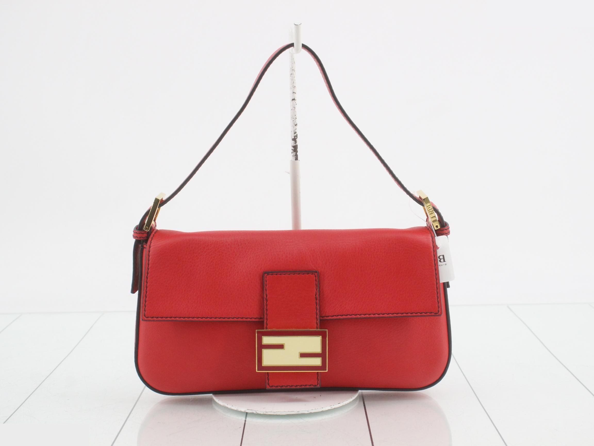 Mamma Bucket Leather 2-Way Red Shoulder Bag