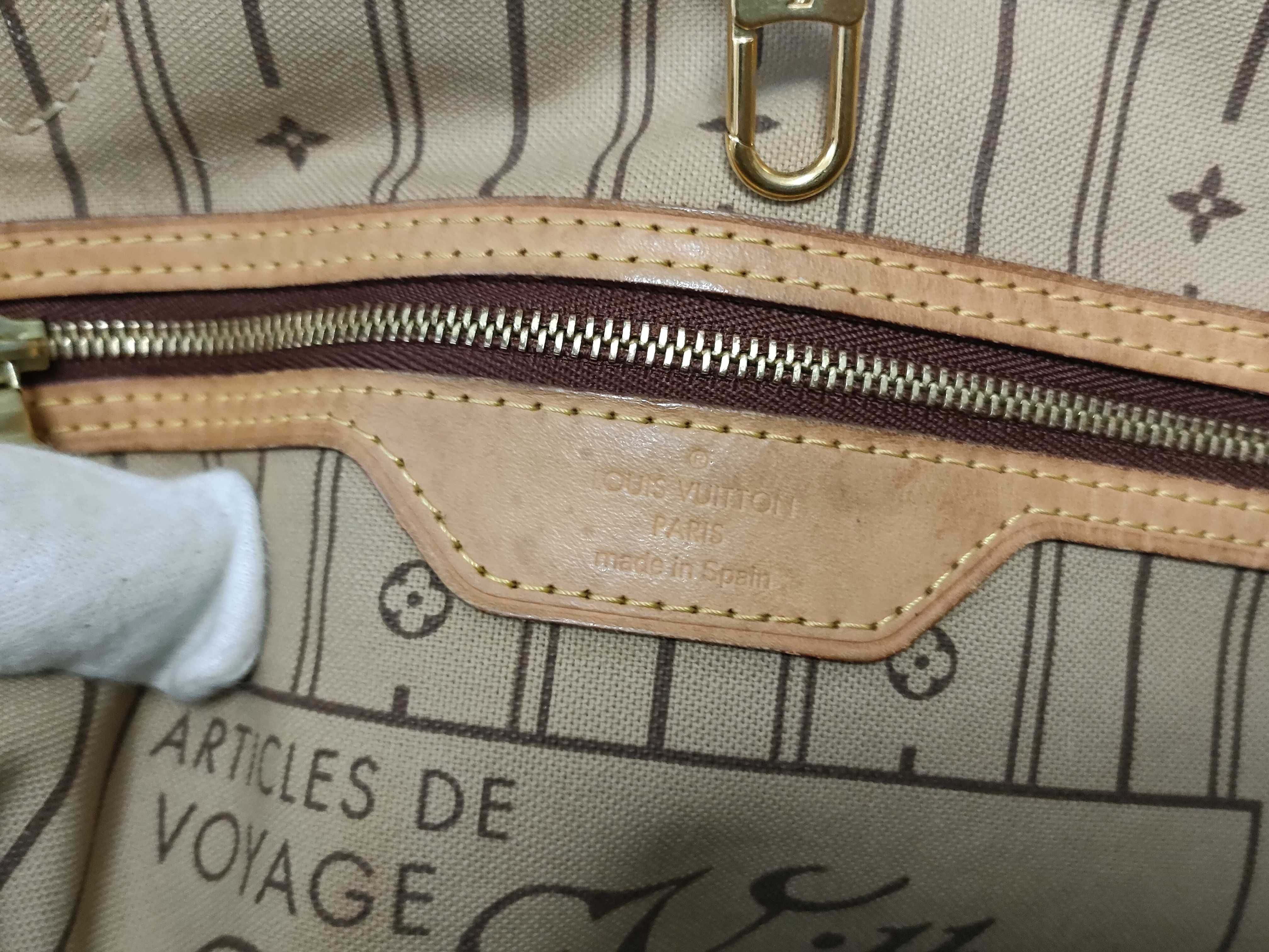 Monogram Neverfull MM Tote Bag — view 11