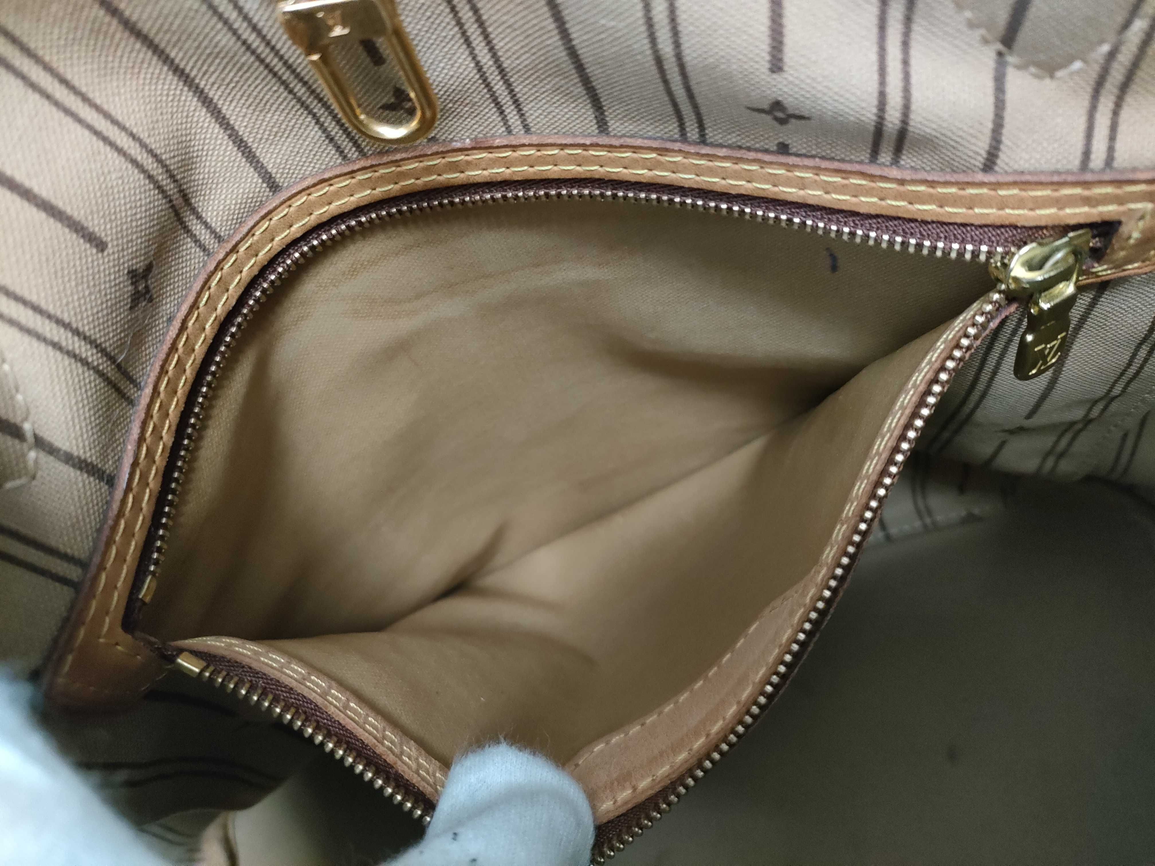 Monogram Neverfull MM Tote Bag — view 12