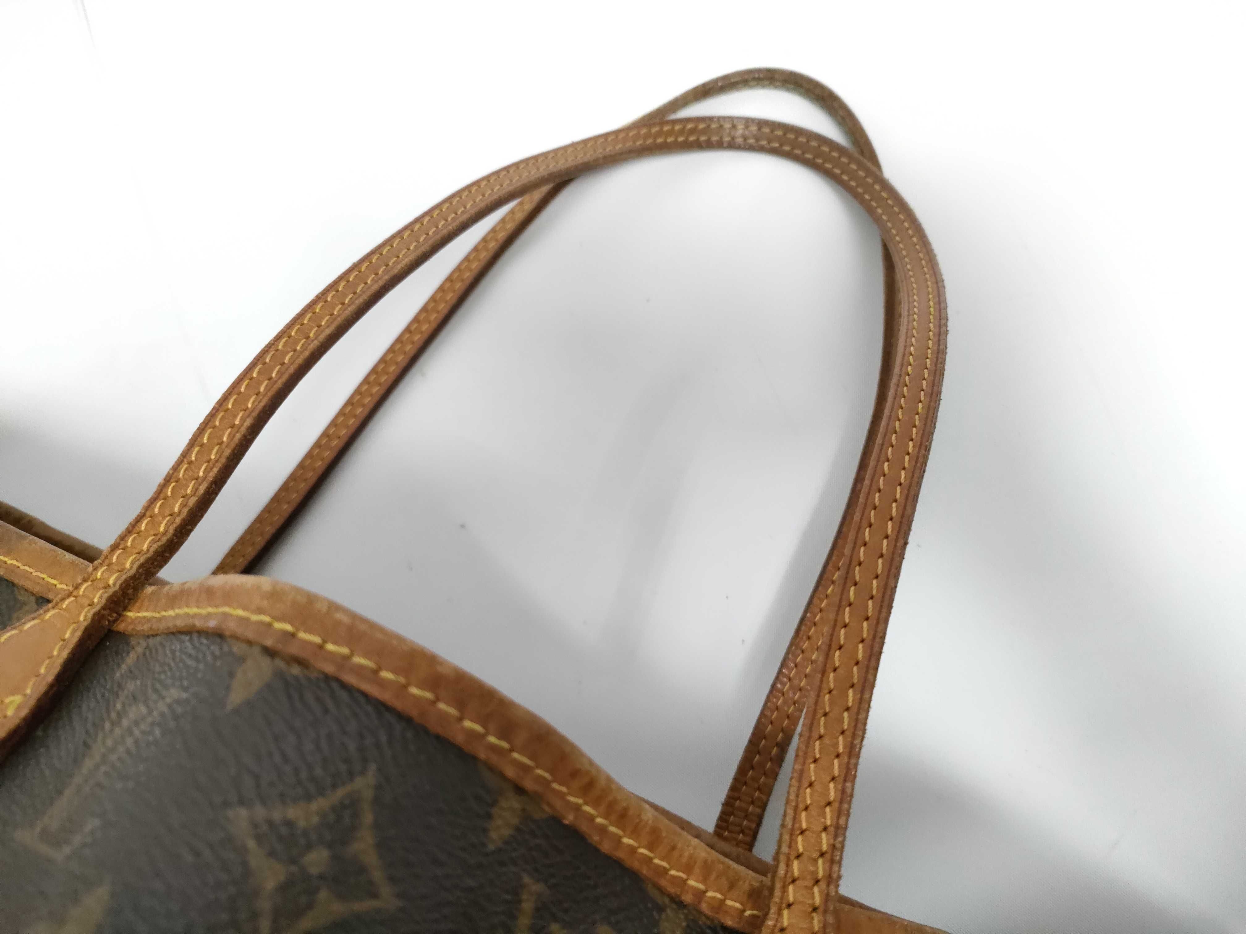 Monogram Neverfull MM Tote Bag — view 3