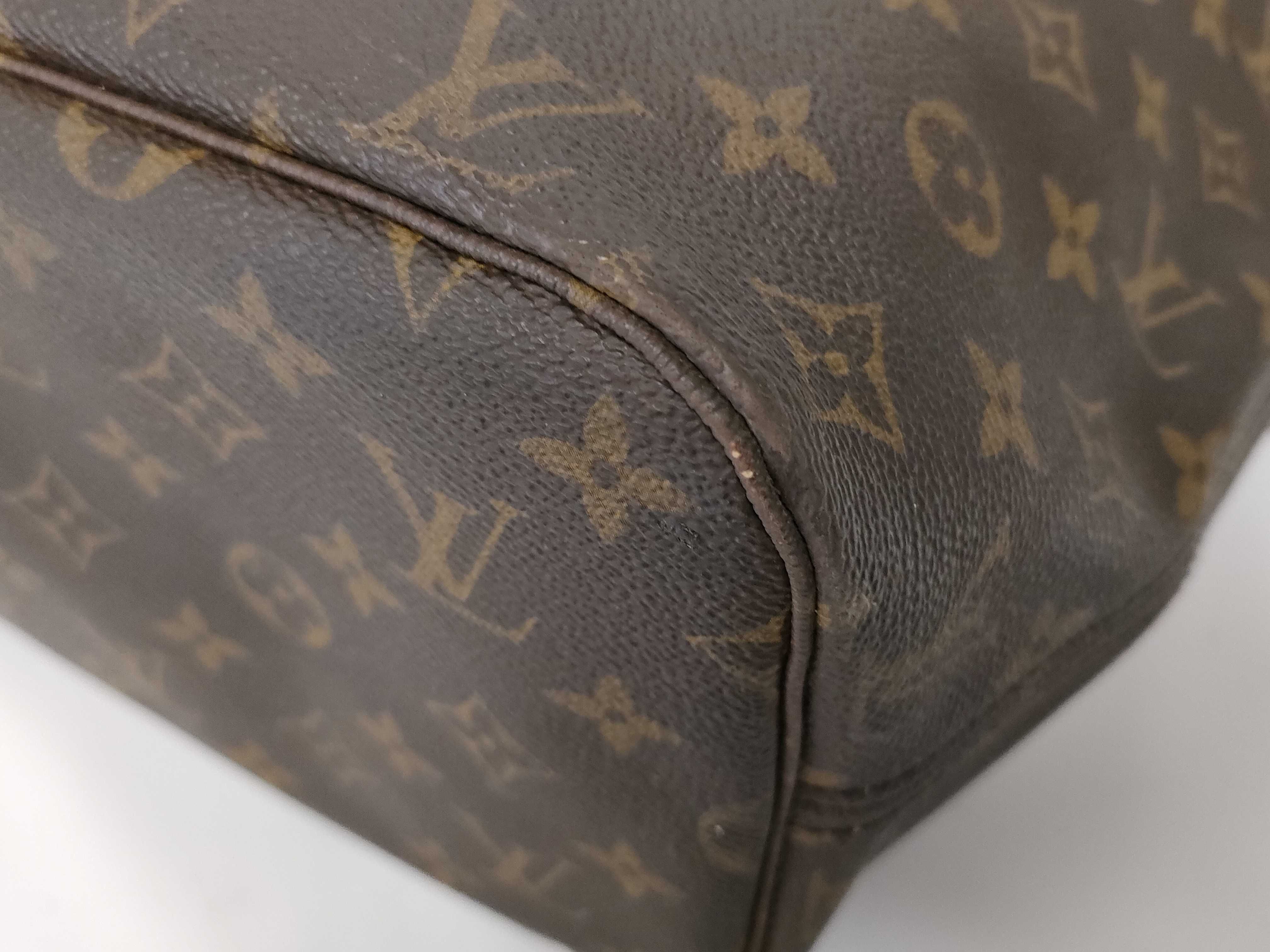 Monogram Neverfull MM Tote Bag — view 7