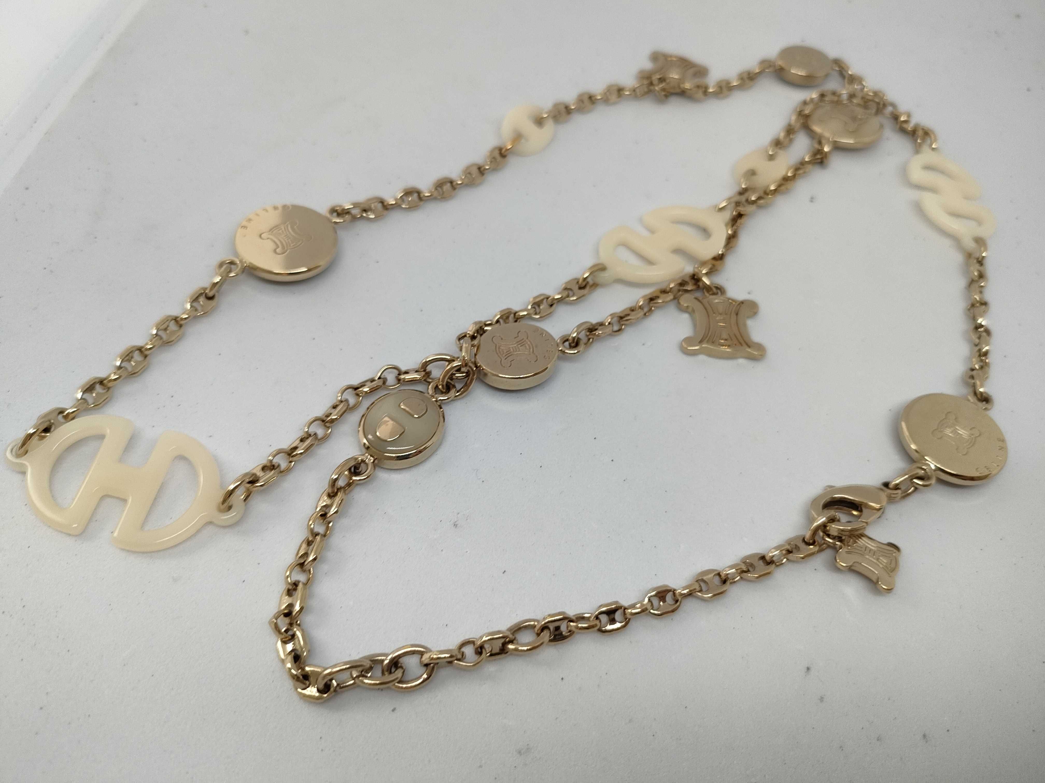 necklace — view 2
