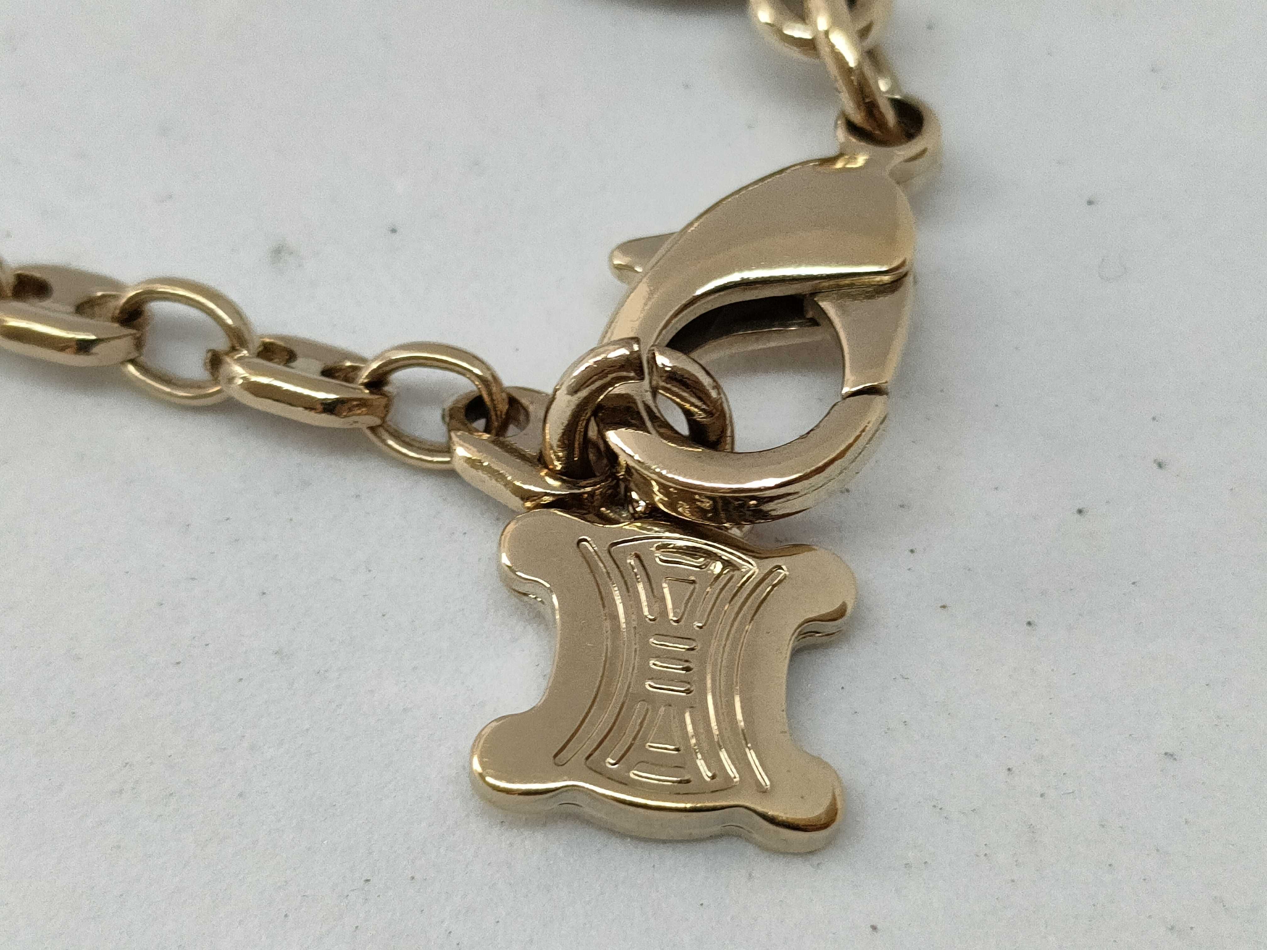 necklace — view 3