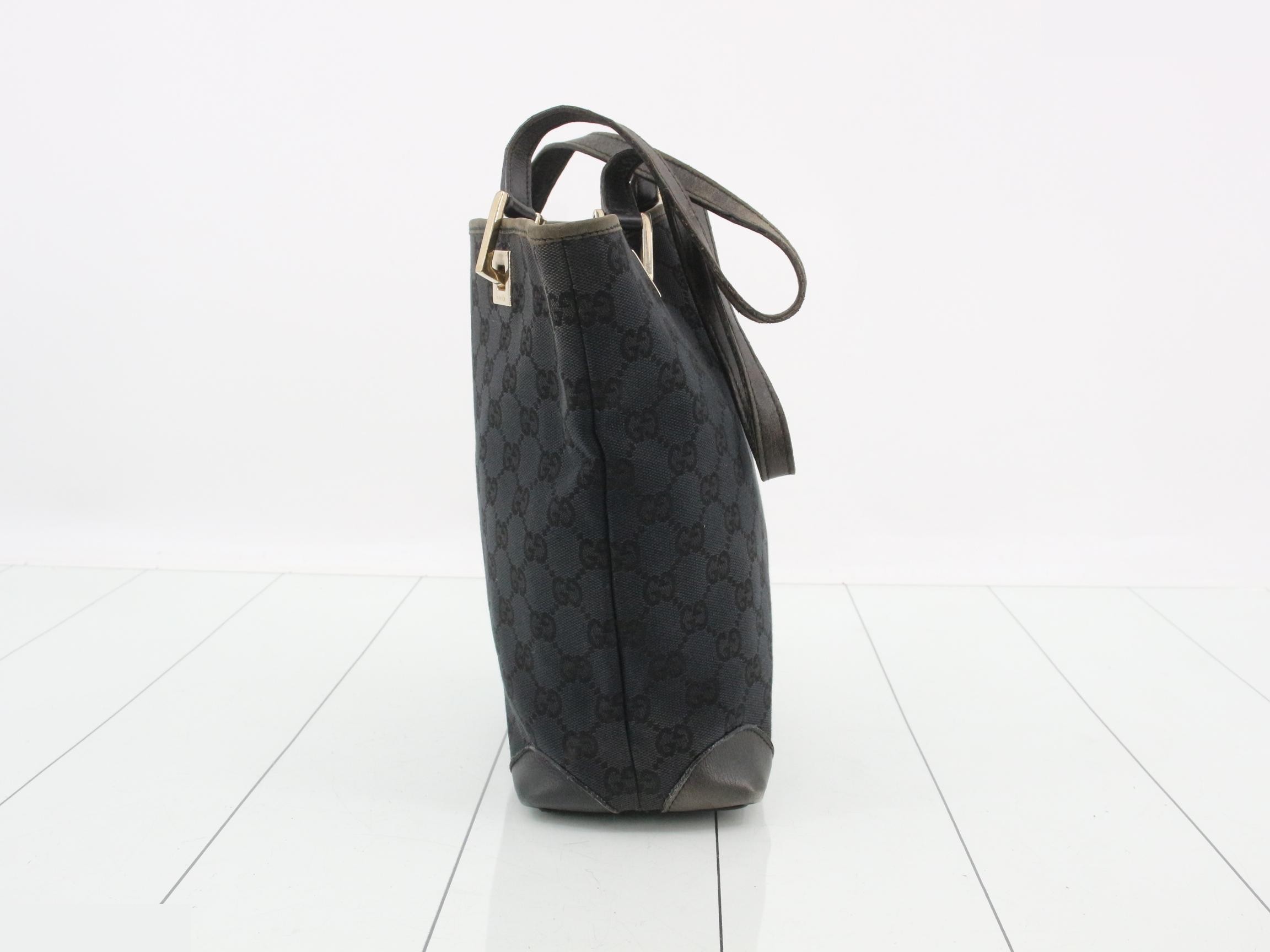GG Canvas Tote Bag — view 3