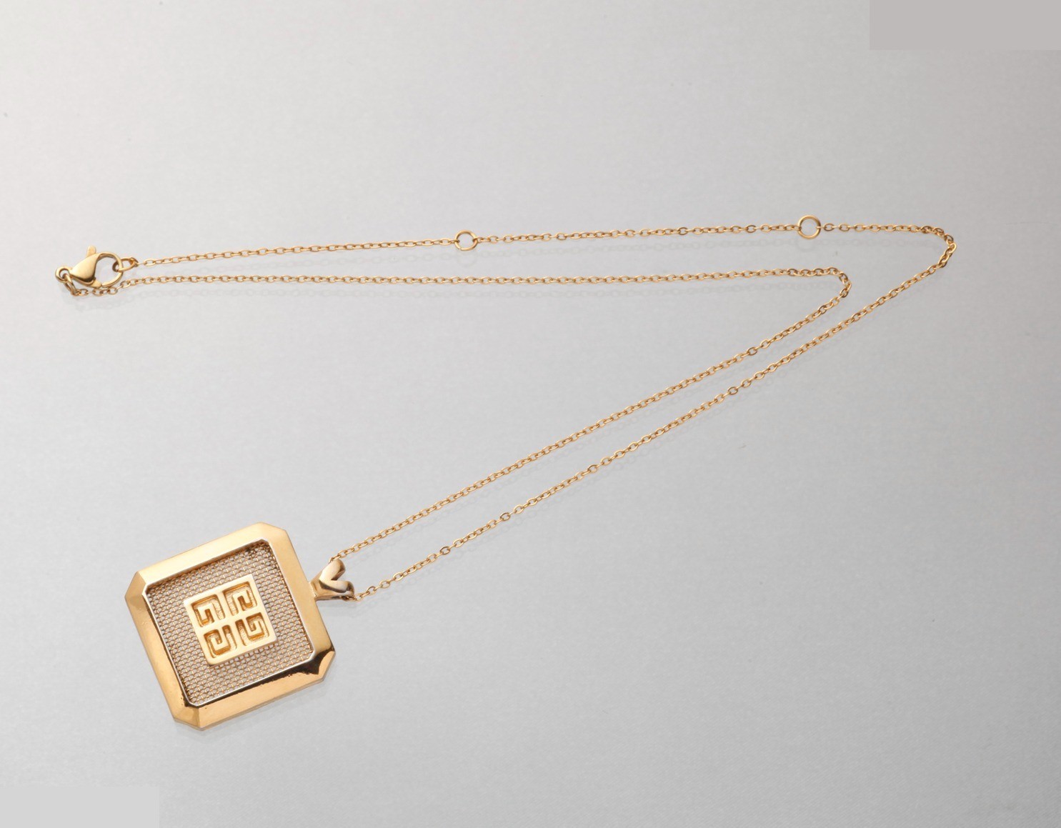 Other lines: Precious metals, necklaces, pendants, chain approximately 44cm — view 3