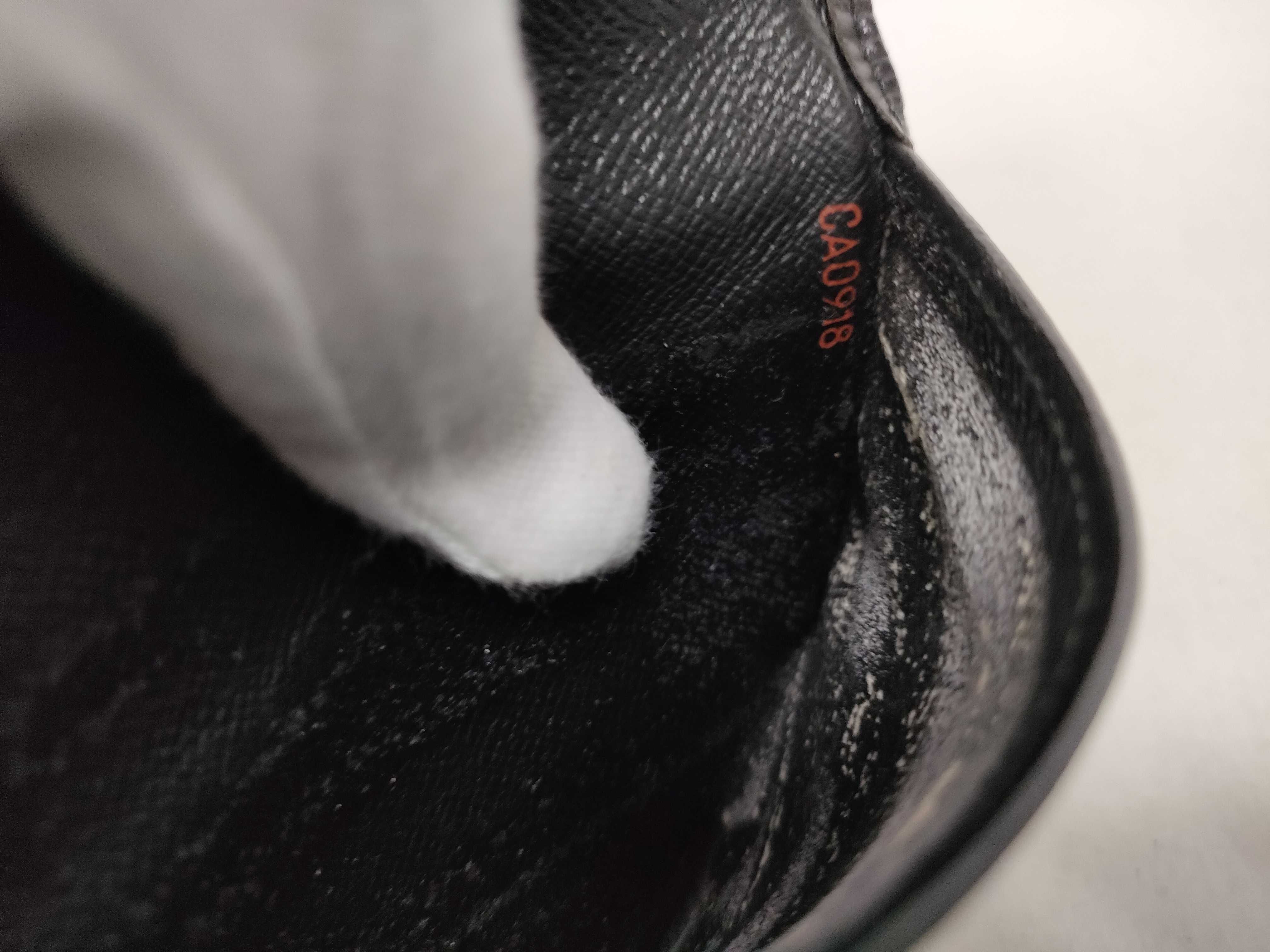Epi Louis Vuitton Wallet Epi Wallet — view 14