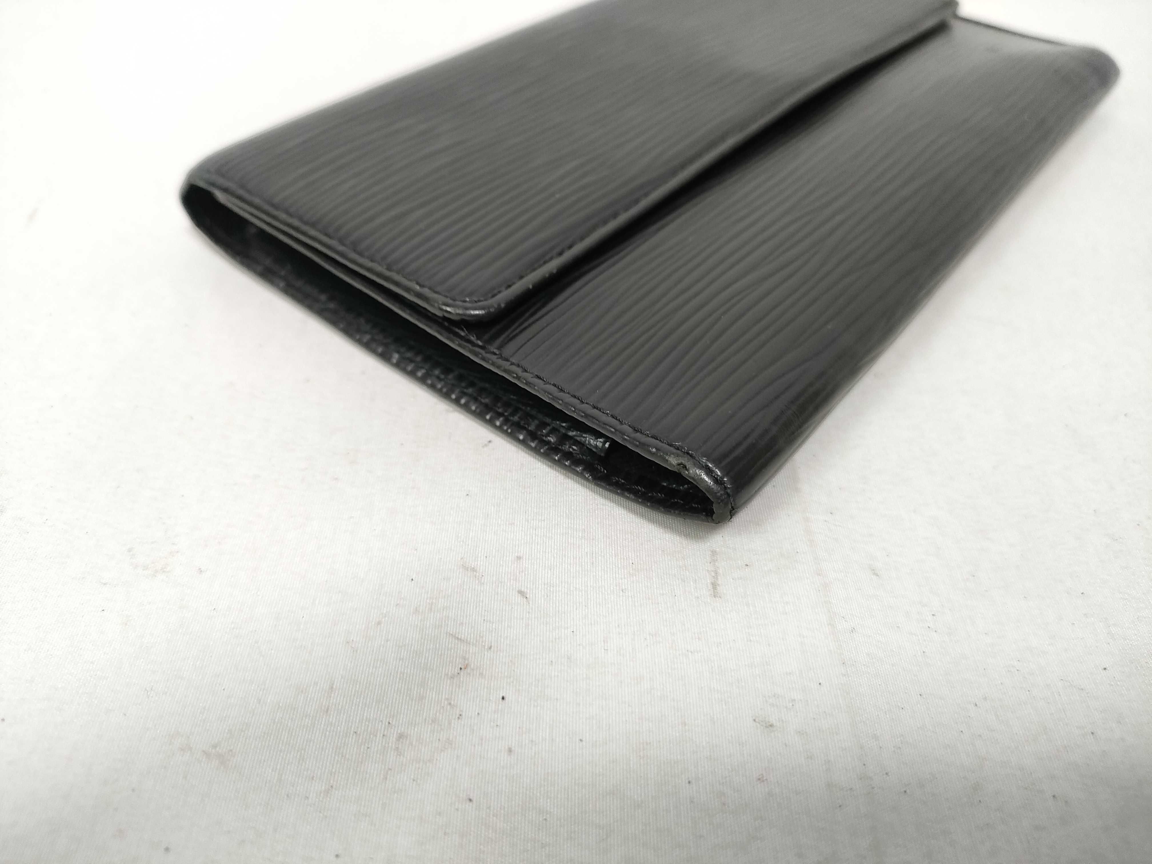 Epi Louis Vuitton Wallet Epi Wallet — view 6