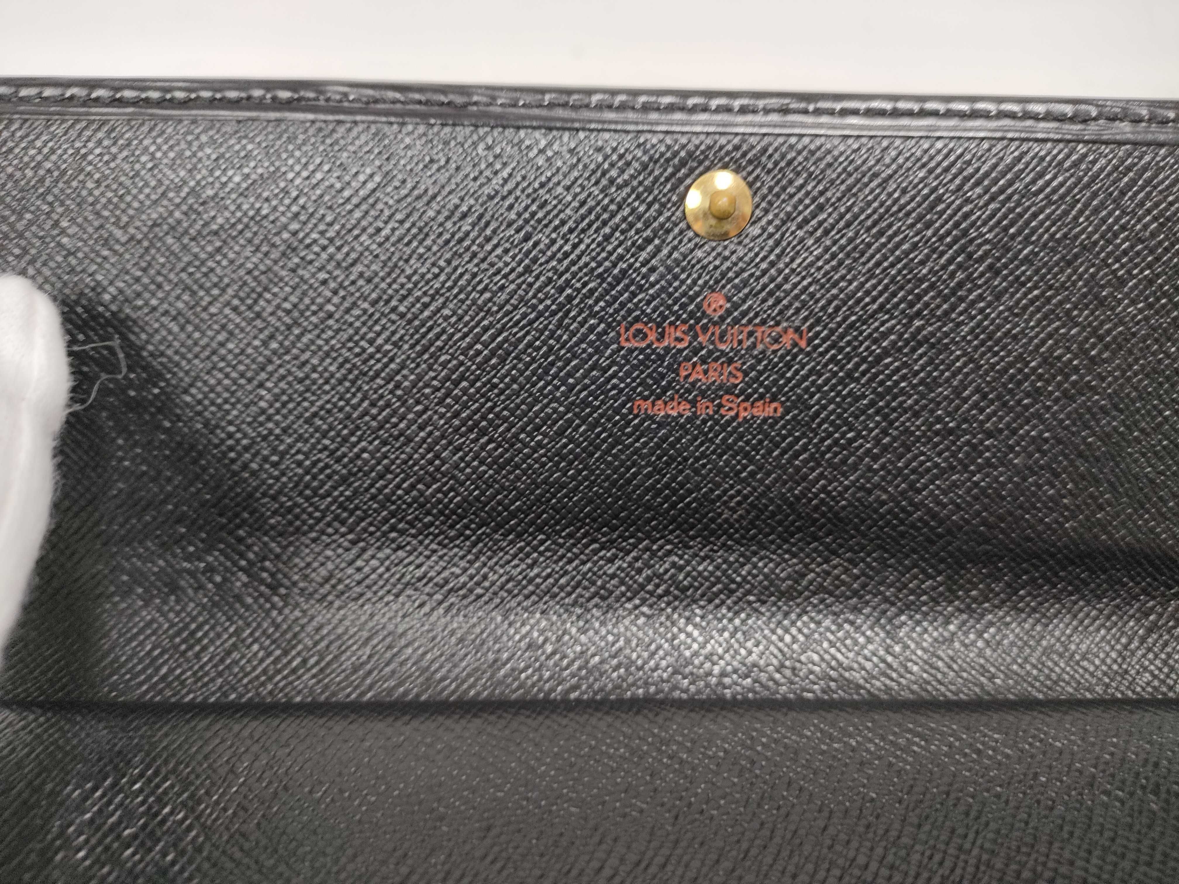 Epi Louis Vuitton Wallet Epi Wallet — view 9