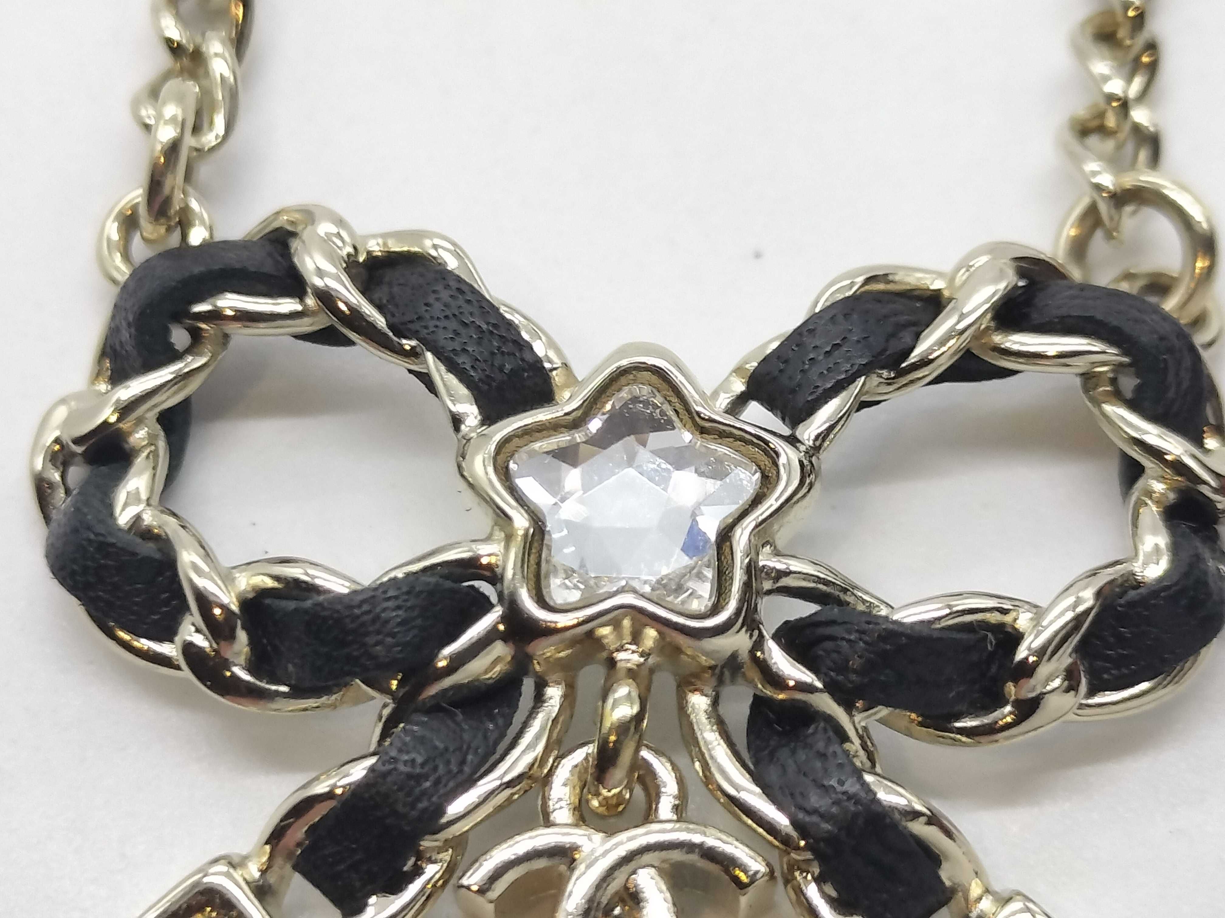 Ribbon Motif Necklace A25B — view 2