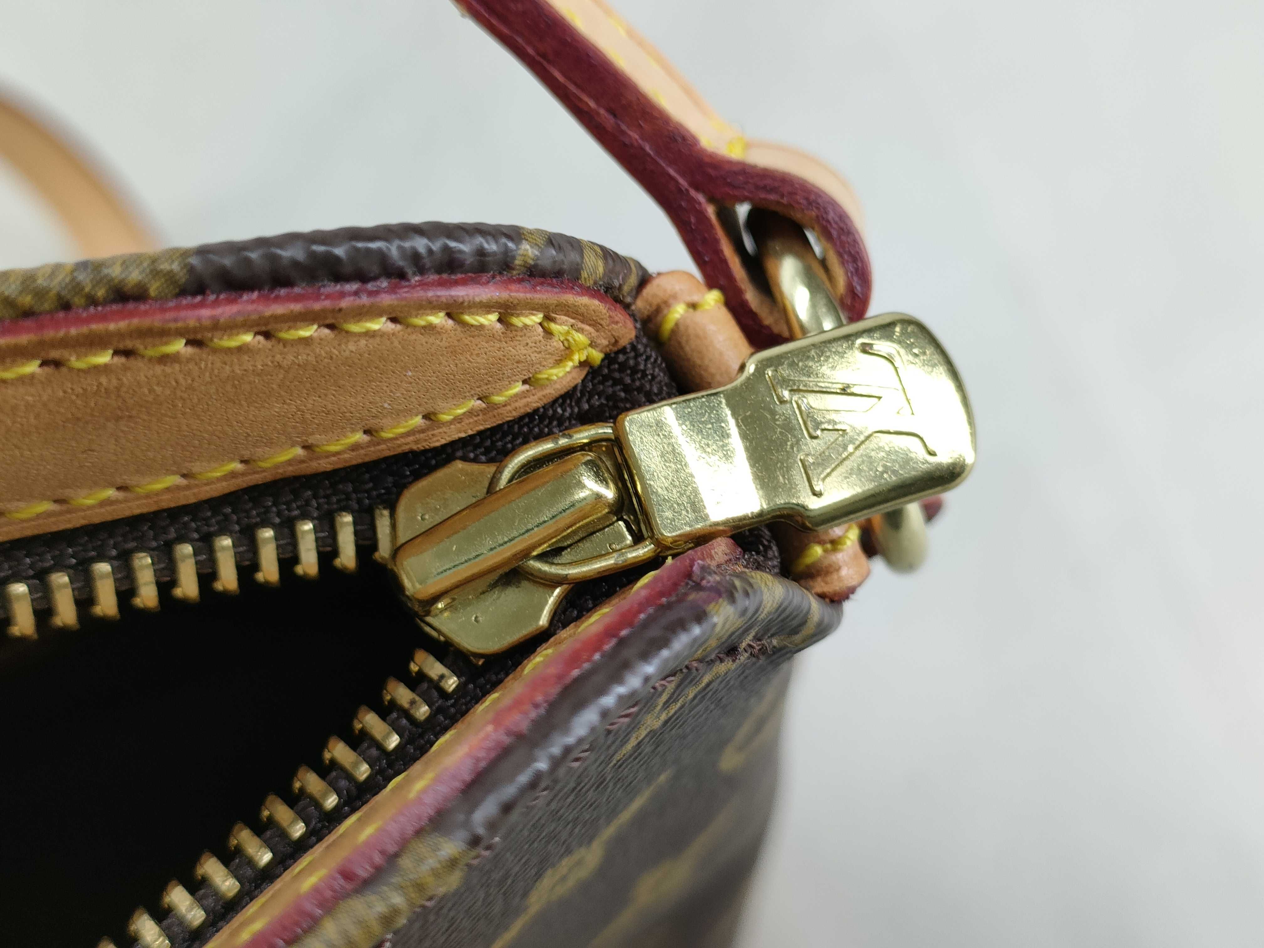 Monogram Vuitton Druot Monogram M51290 Brown Shoulder Bag — view 14