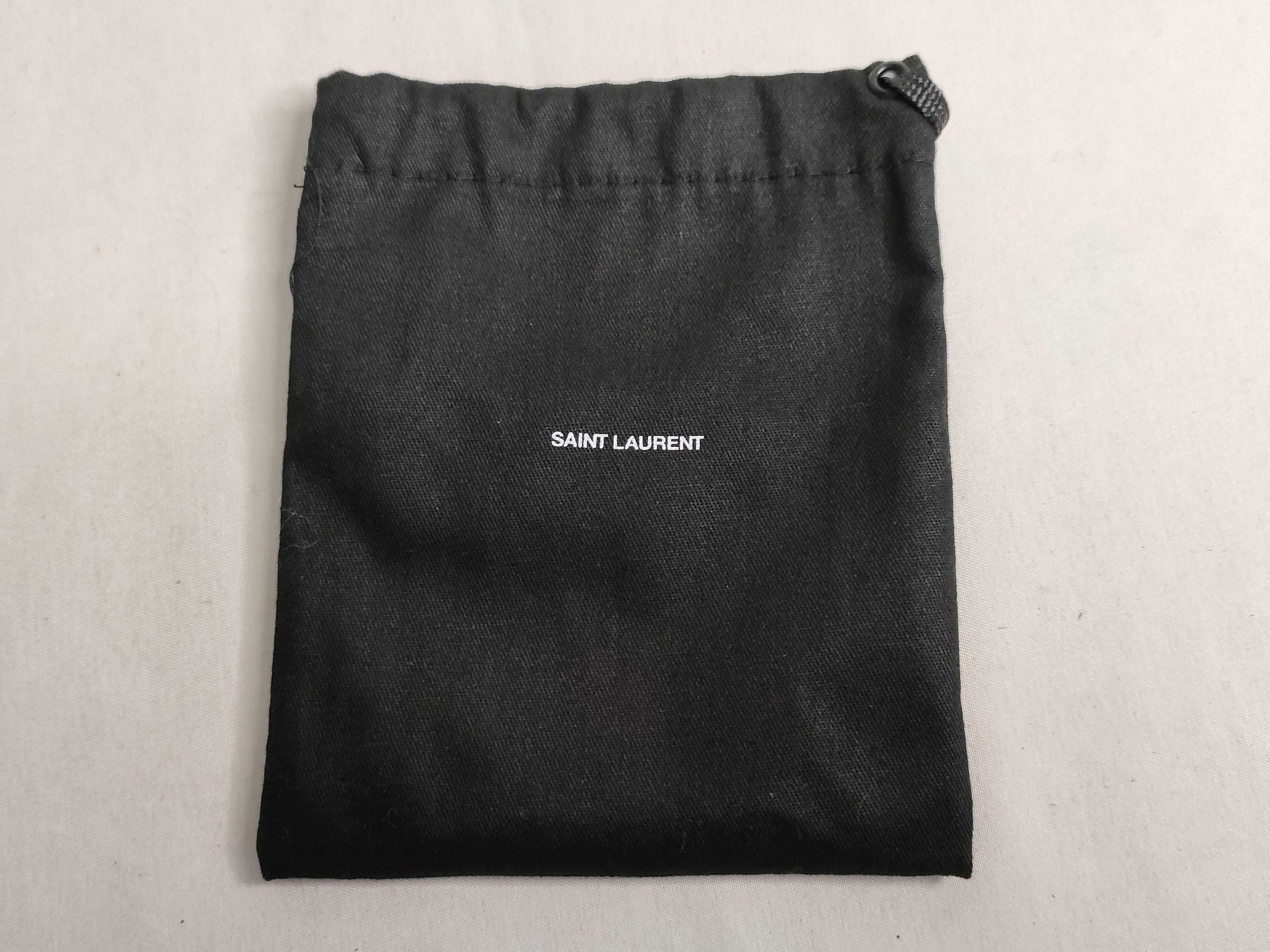 AirPods Case, Black Leather, Other Accessories — view 11