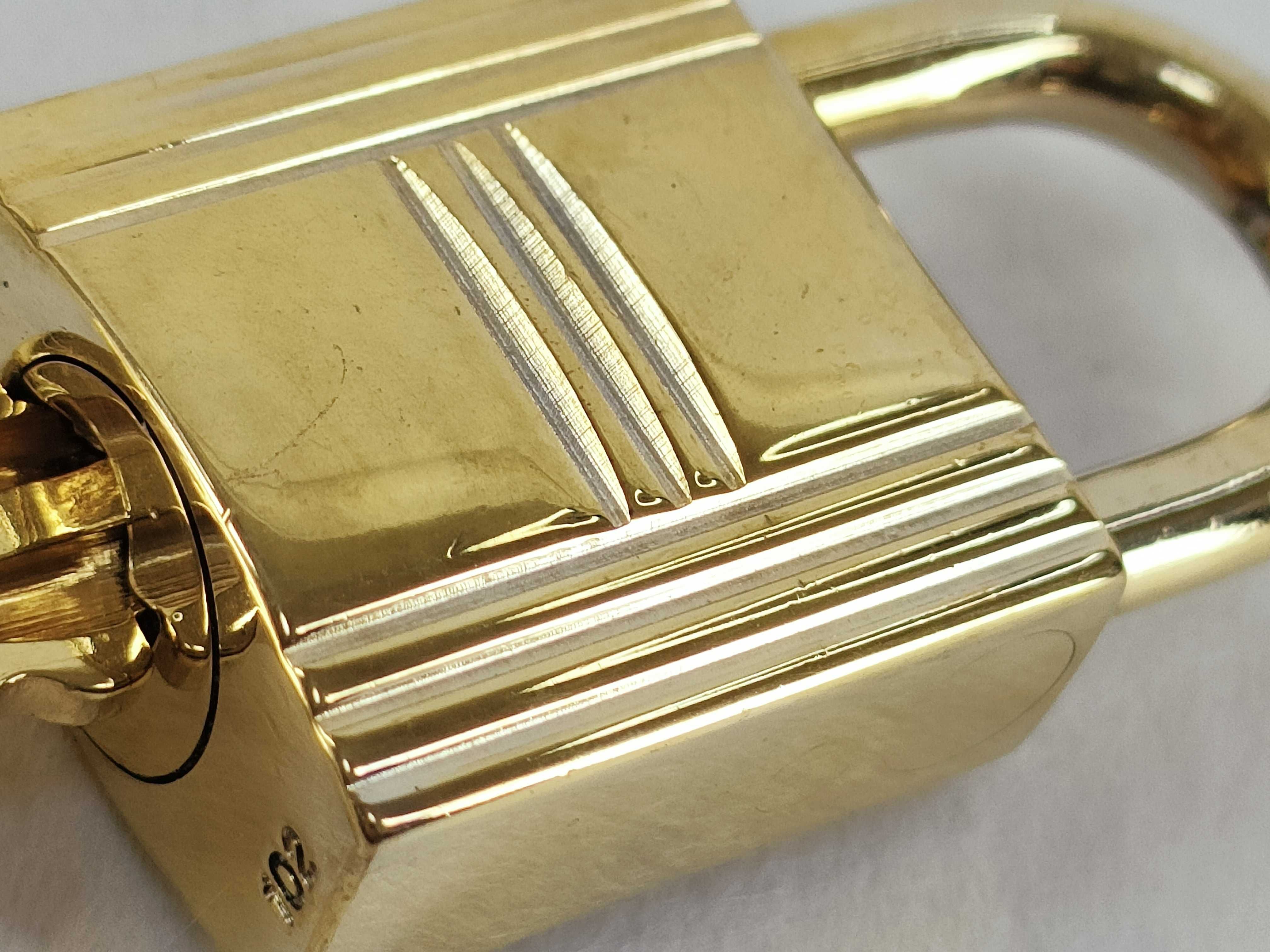 Gold Padlock No. 102 Charm — view 9