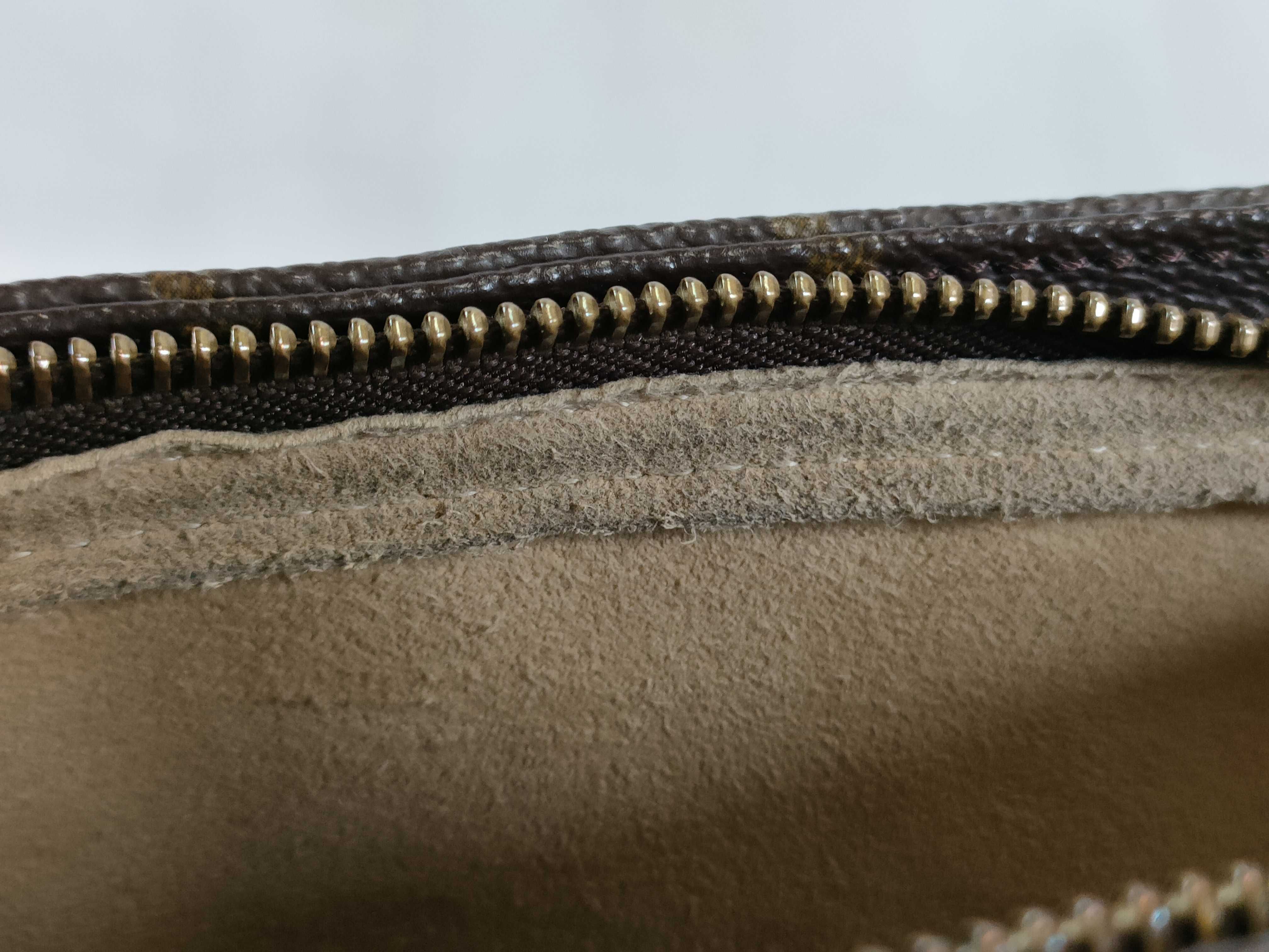 Monogram Looping MM M51146 FL1001 Shoulder Bag — view 14