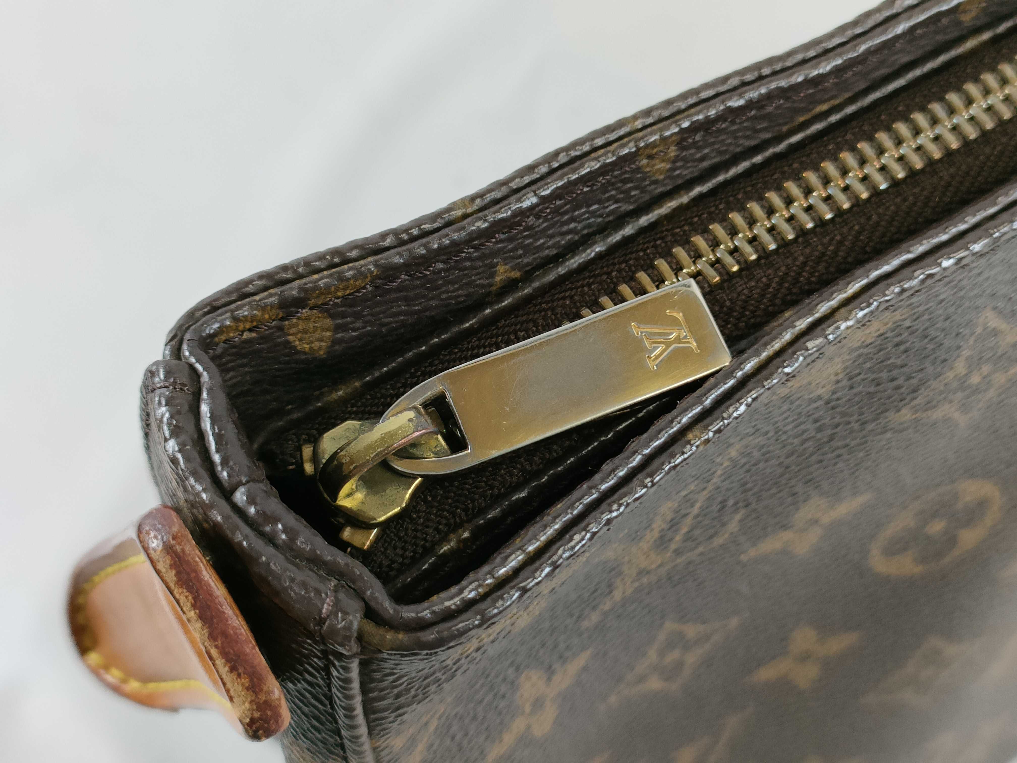 Monogram Looping MM M51146 FL1001 Shoulder Bag — view 8