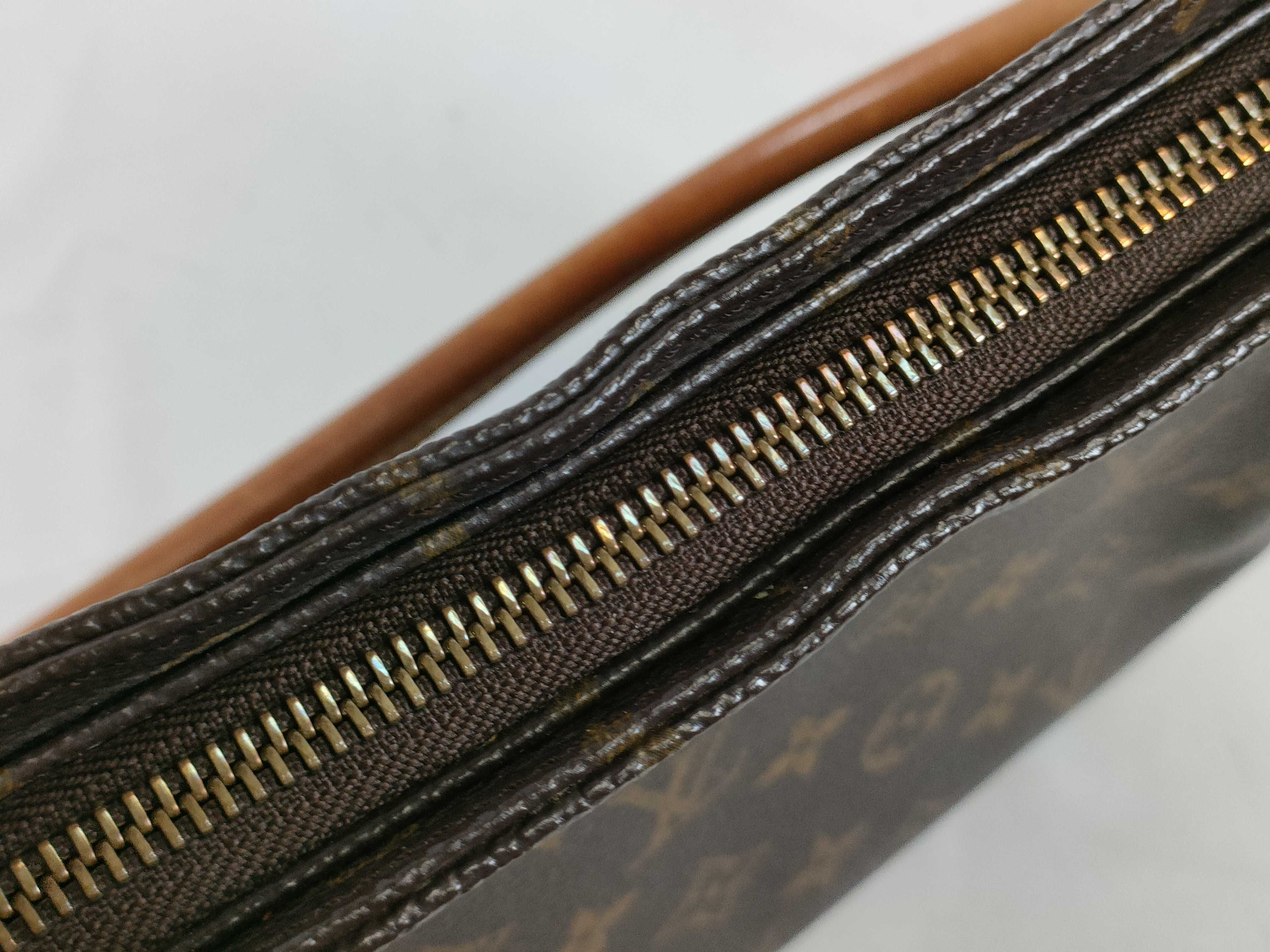 Monogram Looping MM M51146 FL1001 Shoulder Bag — view 9