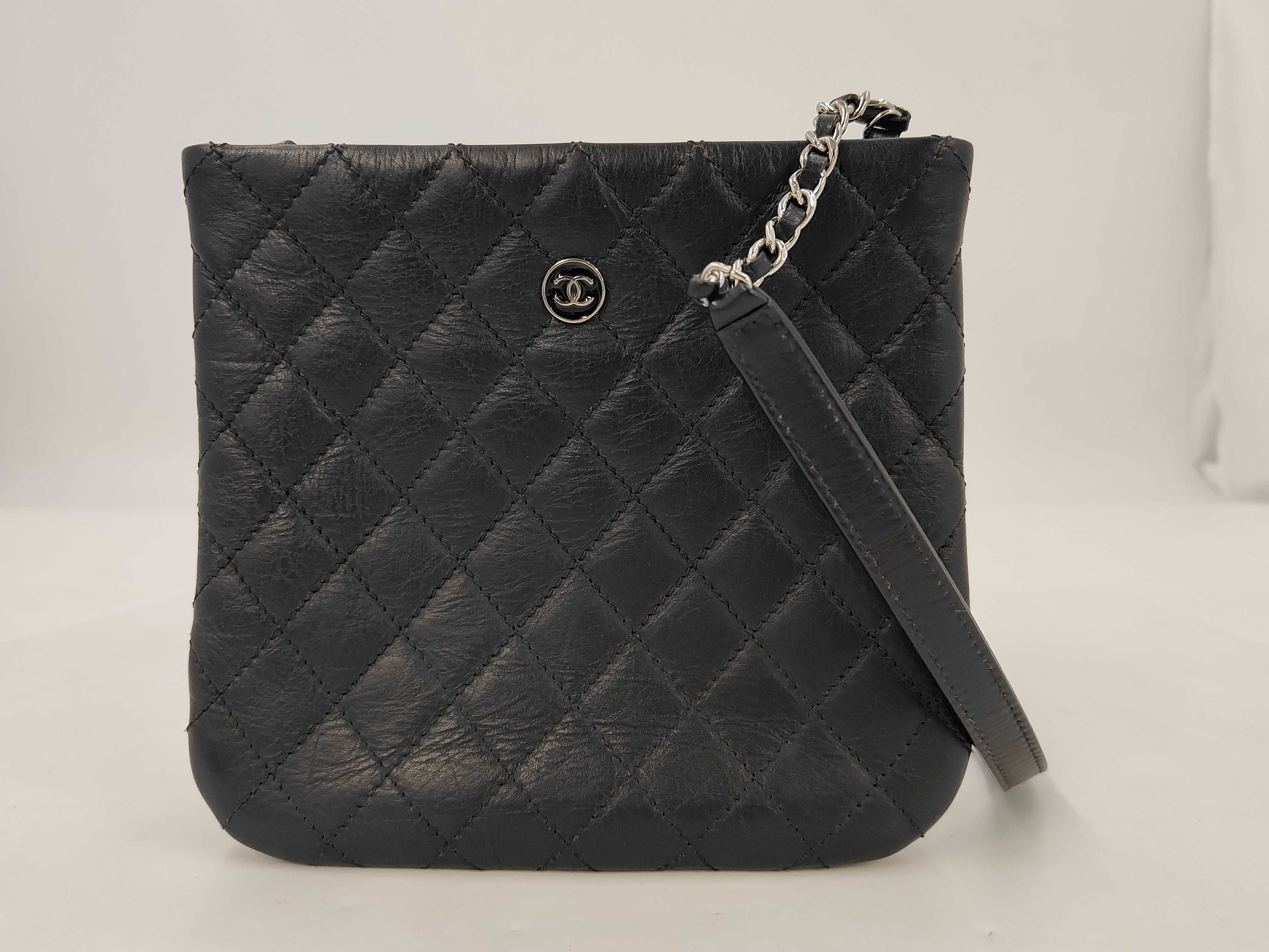 Matelassé Shoulder Bag (Serial Number 19)