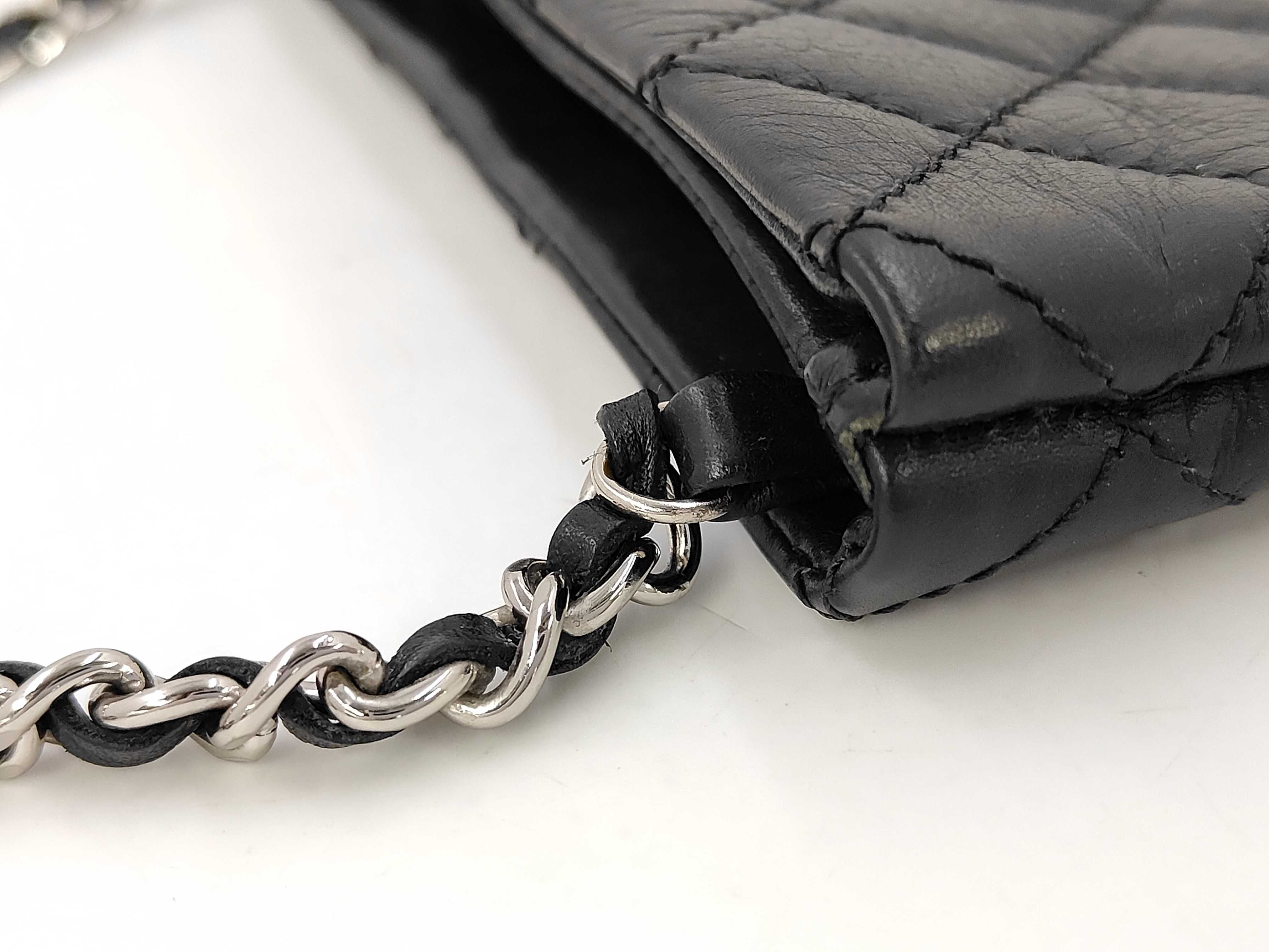 Matelassé Shoulder Bag (Serial Number 19) — view 5