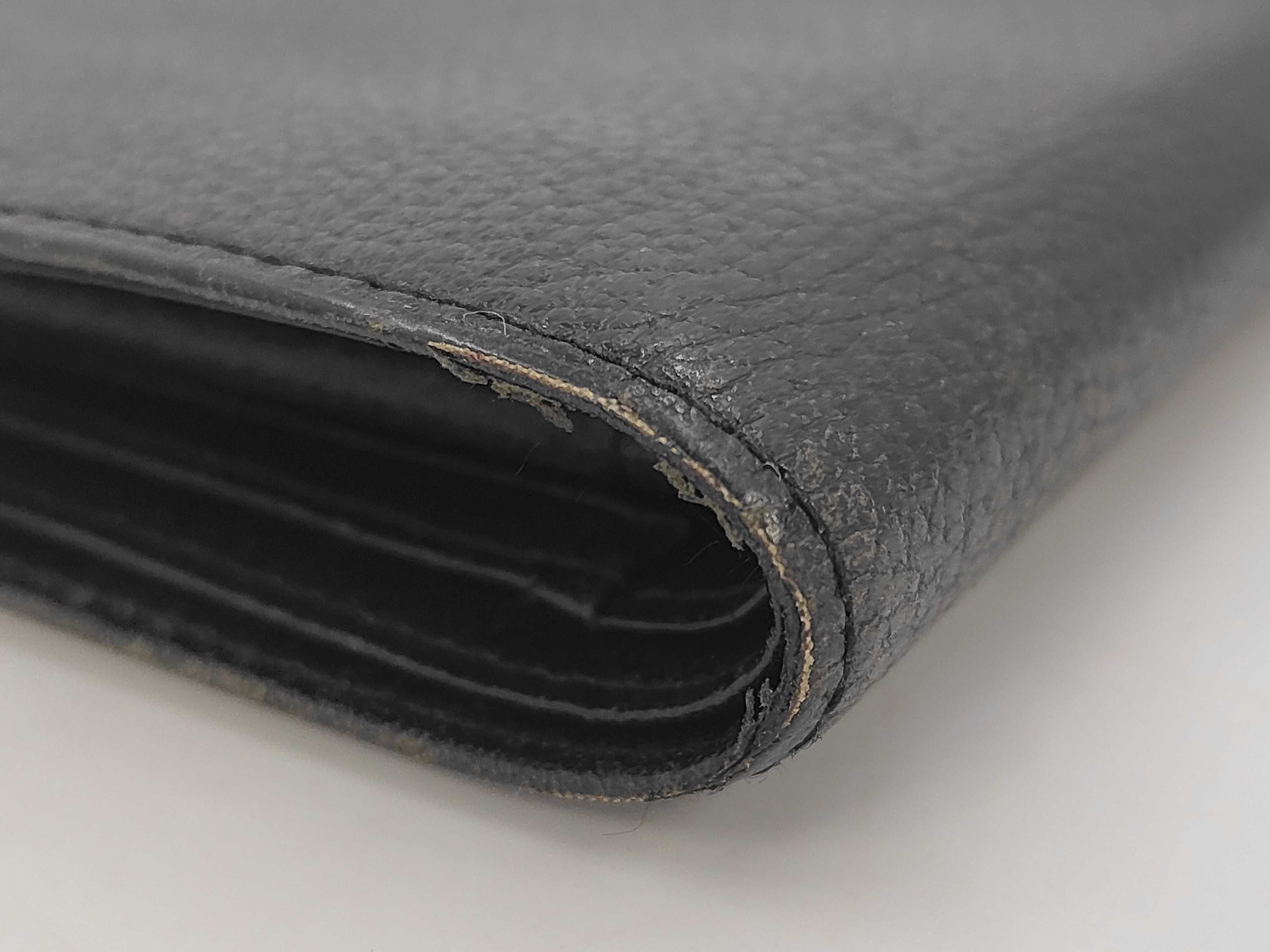 wallet — view 4