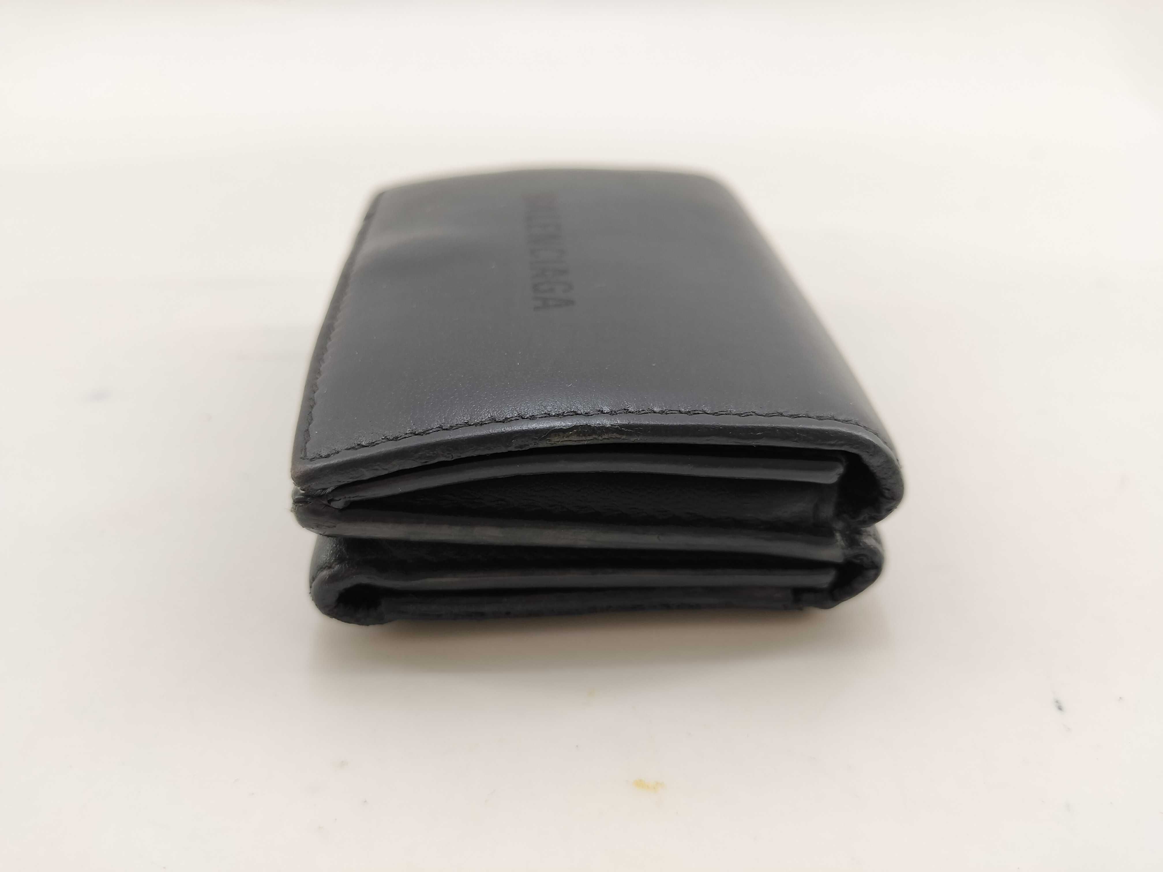 Leather Tri-fold Mini Wallet Serial Number — view 3