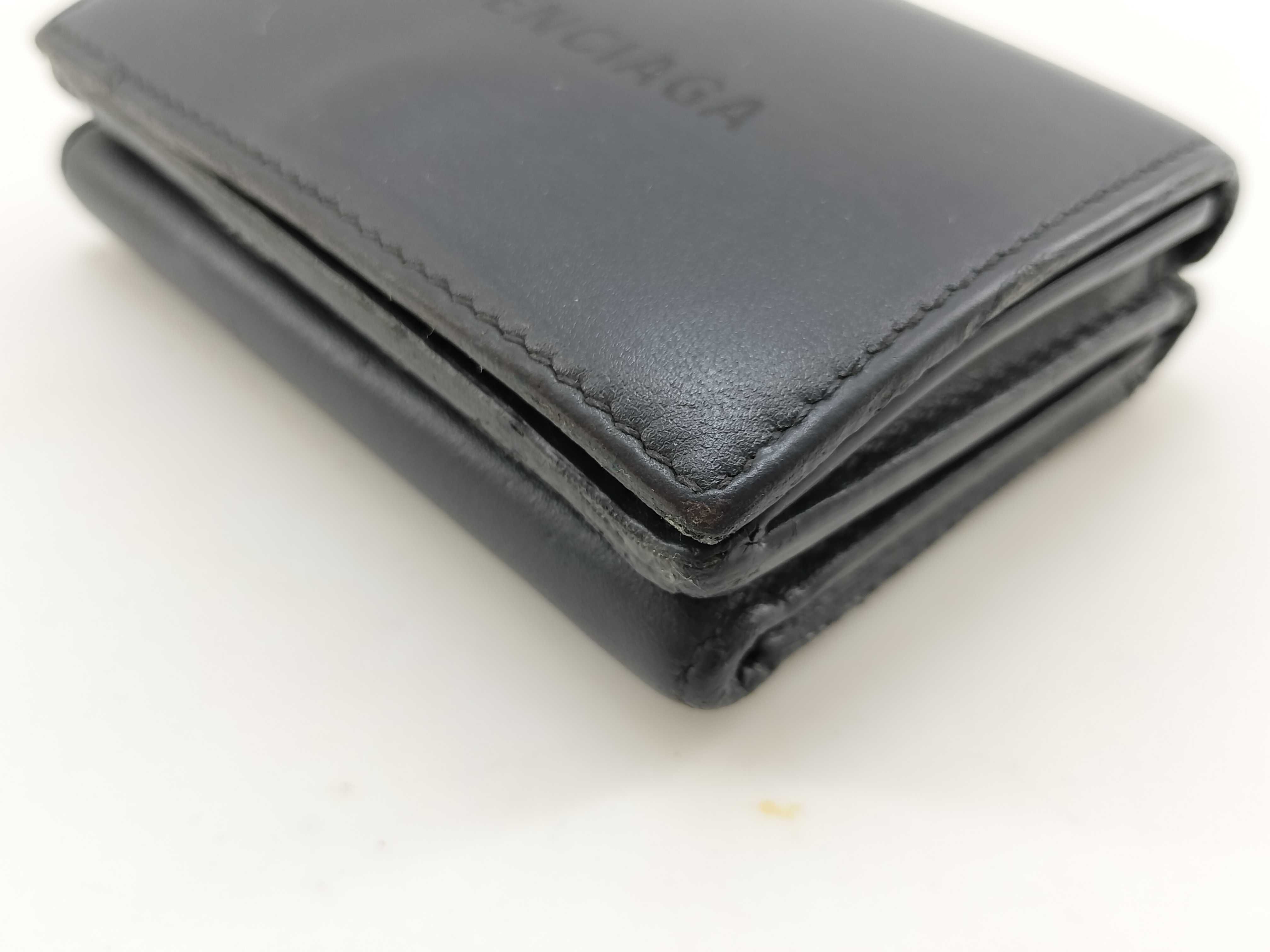 Leather Tri-fold Mini Wallet Serial Number — view 4