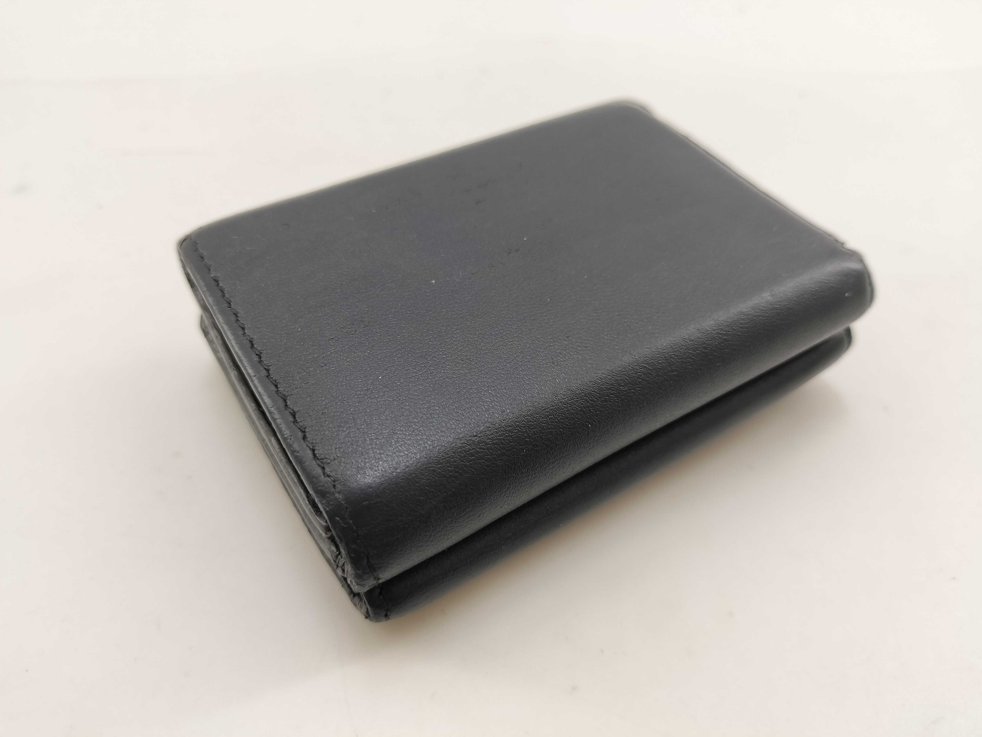 Leather Tri-fold Mini Wallet Serial Number — view 7